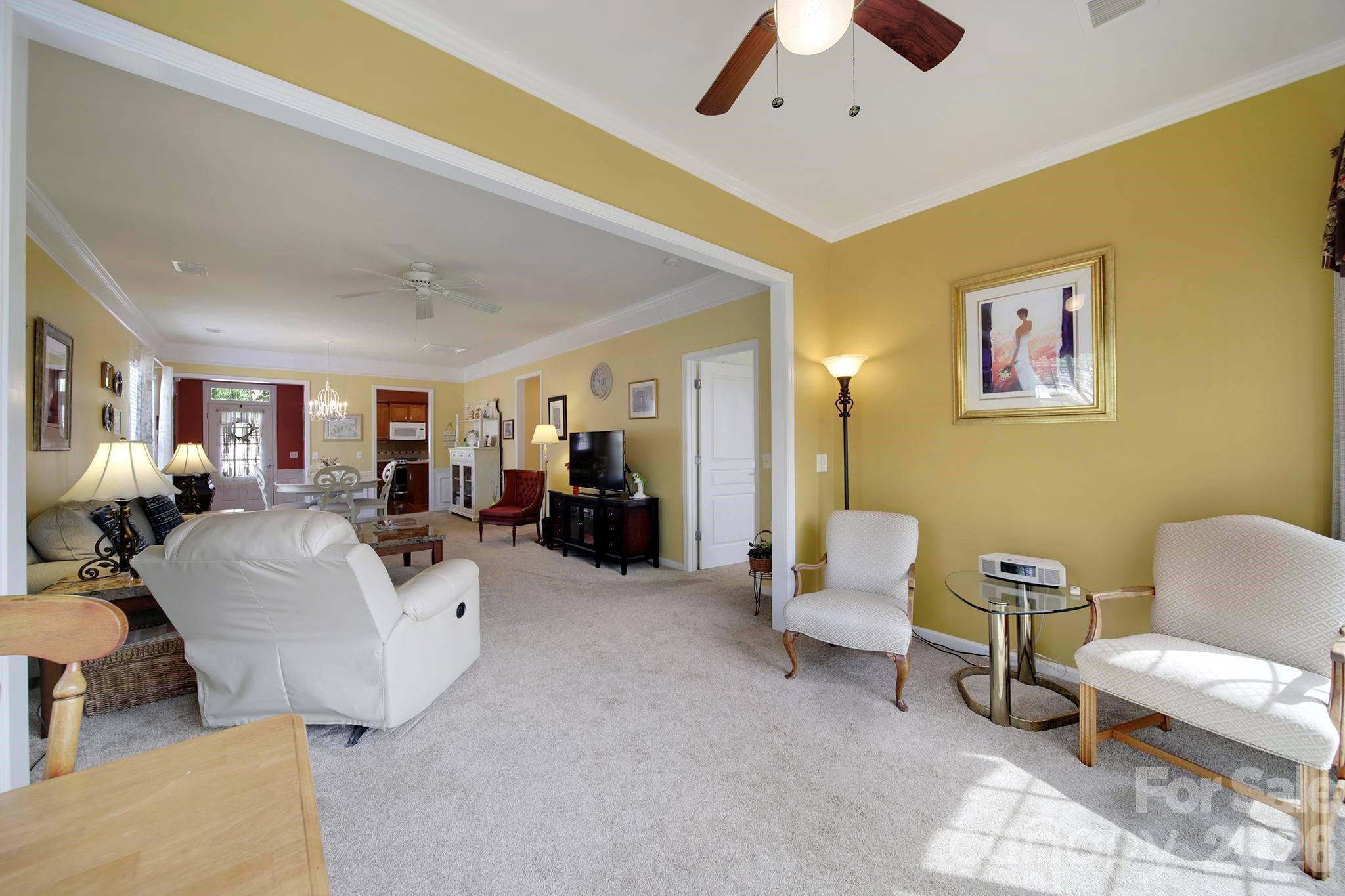 16353 Raven Crest Drive Property Photo 10