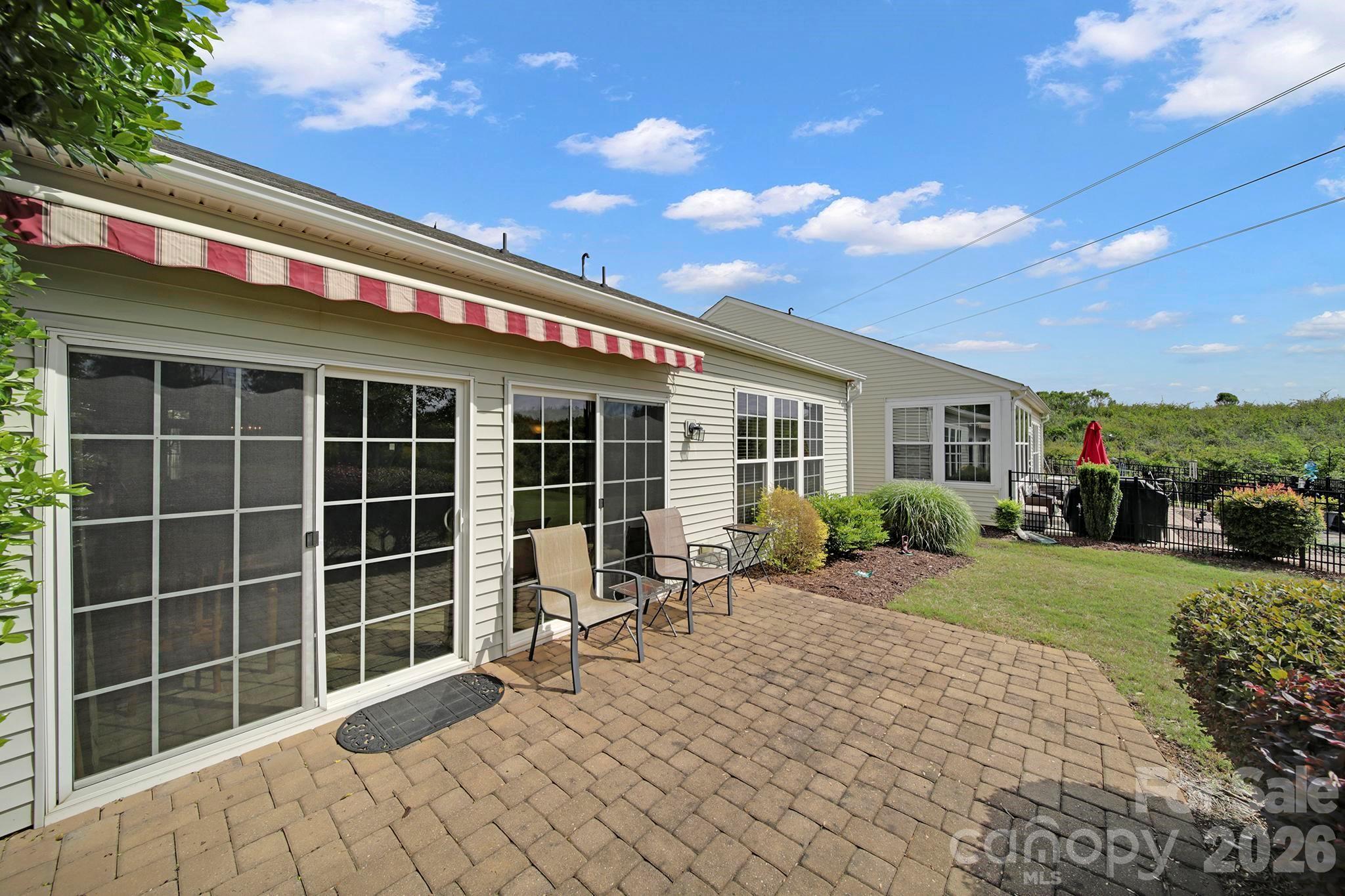 16353 Raven Crest Drive Property Photo 26