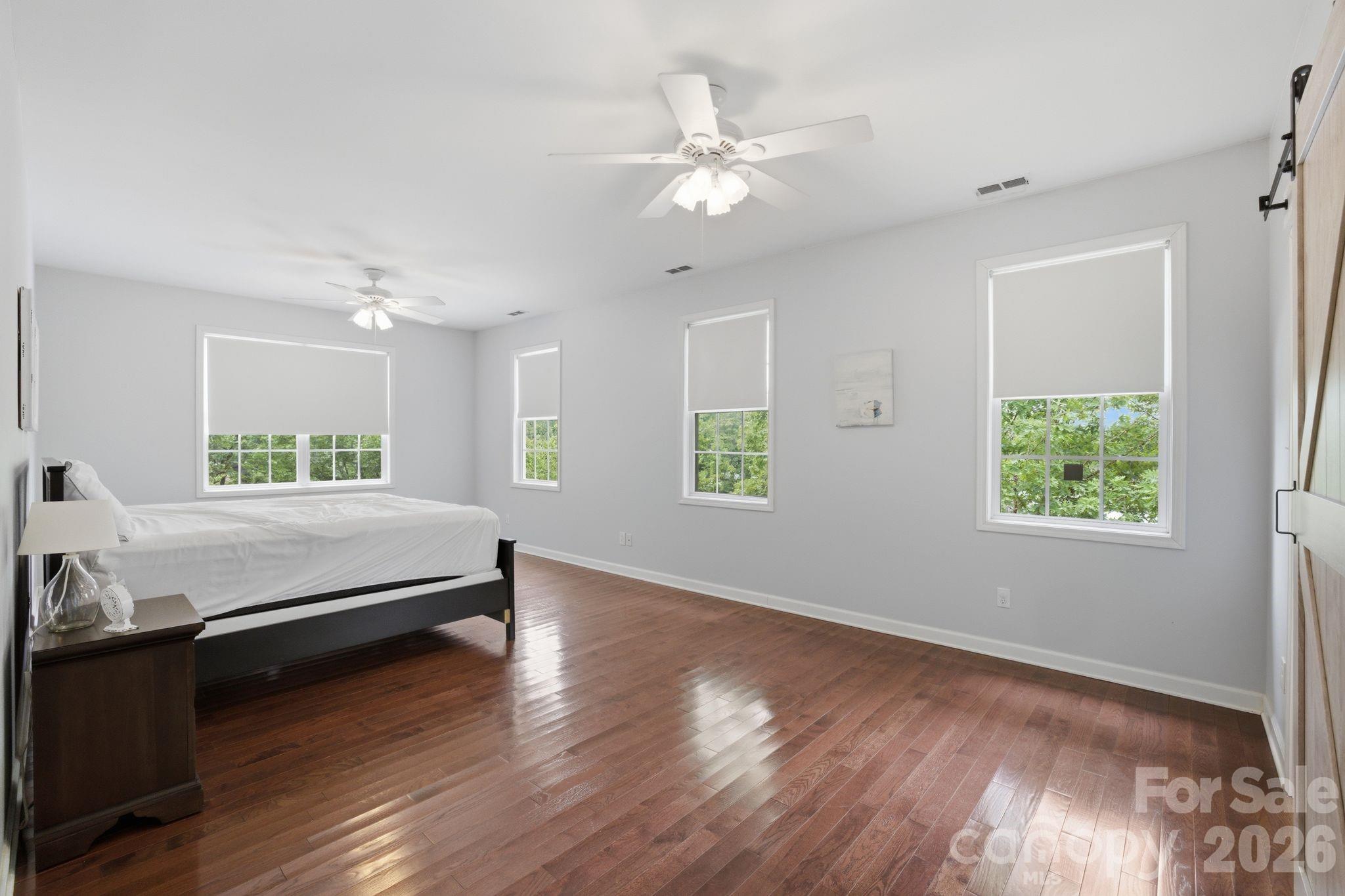 424 Mountain Harbor Drive Property Photo 27