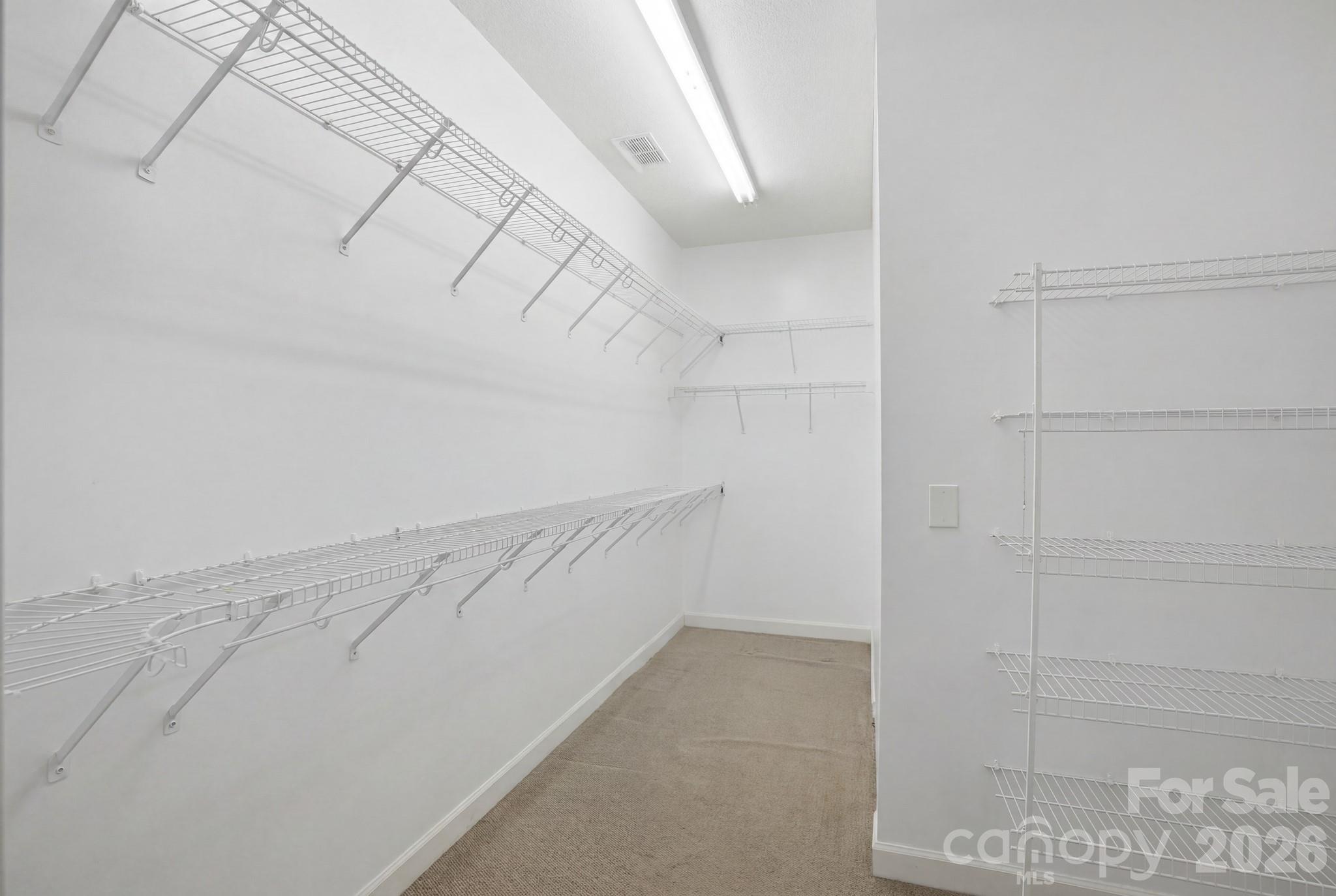 424 Mountain Harbor Drive Property Photo 29