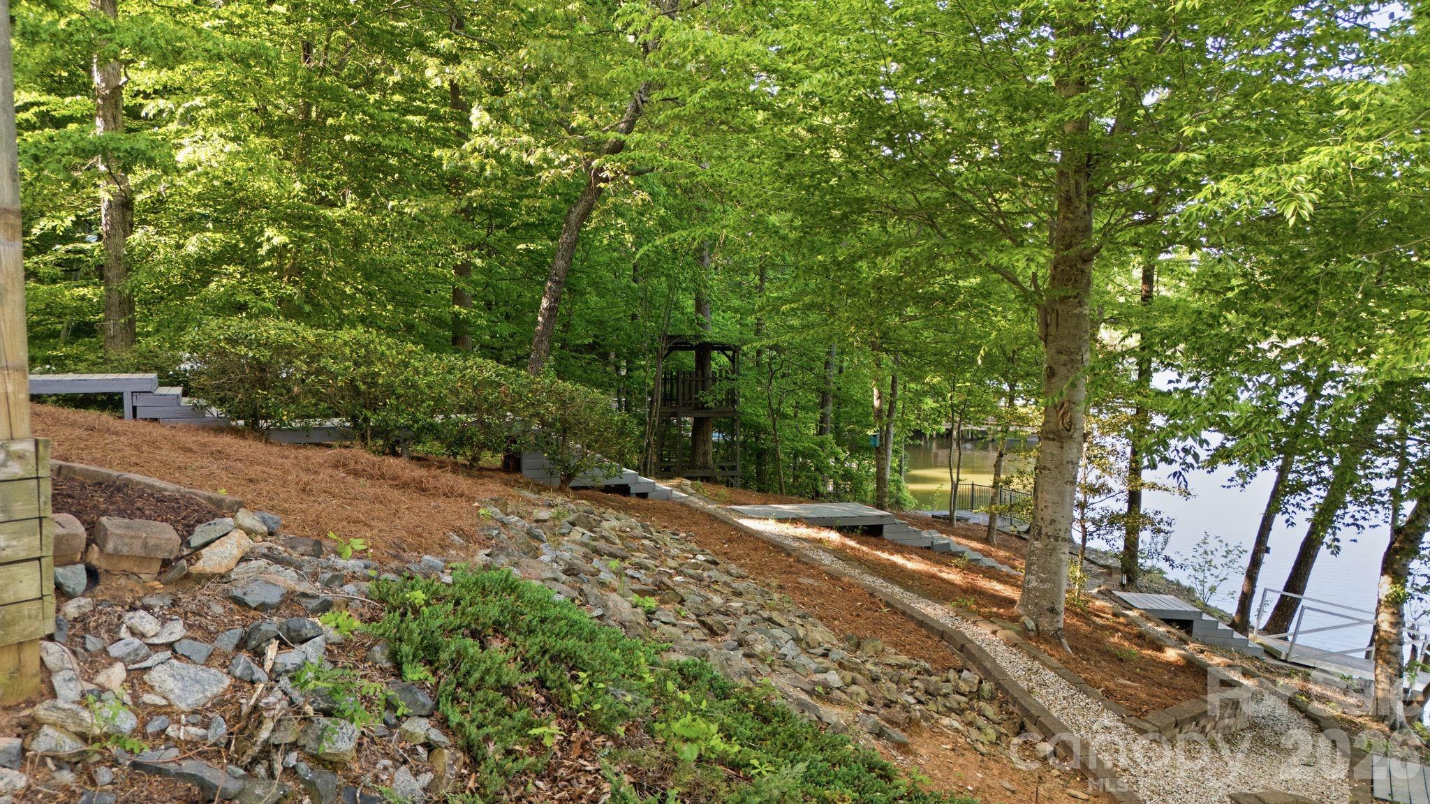 424 Mountain Harbor Drive Property Photo 35