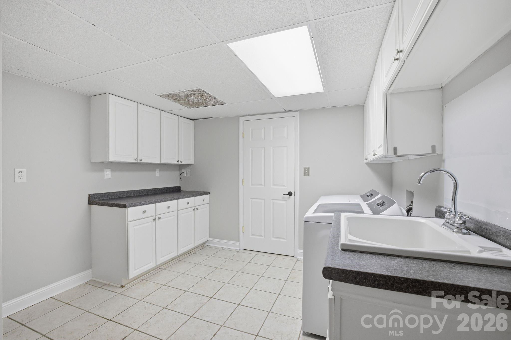 424 Mountain Harbor Drive Property Photo 41