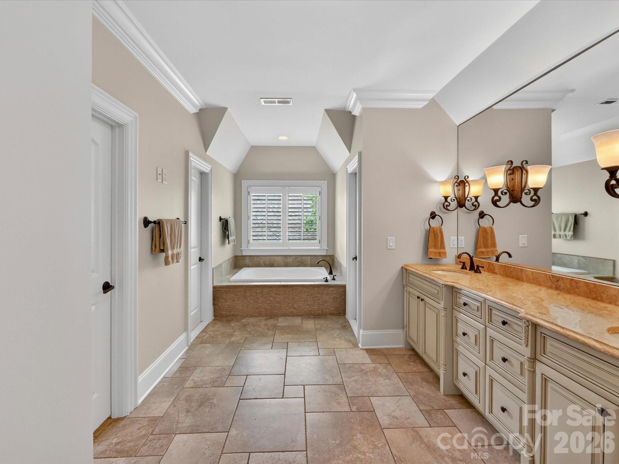 14633 Rudolph Dadey Drive Property Photo 29