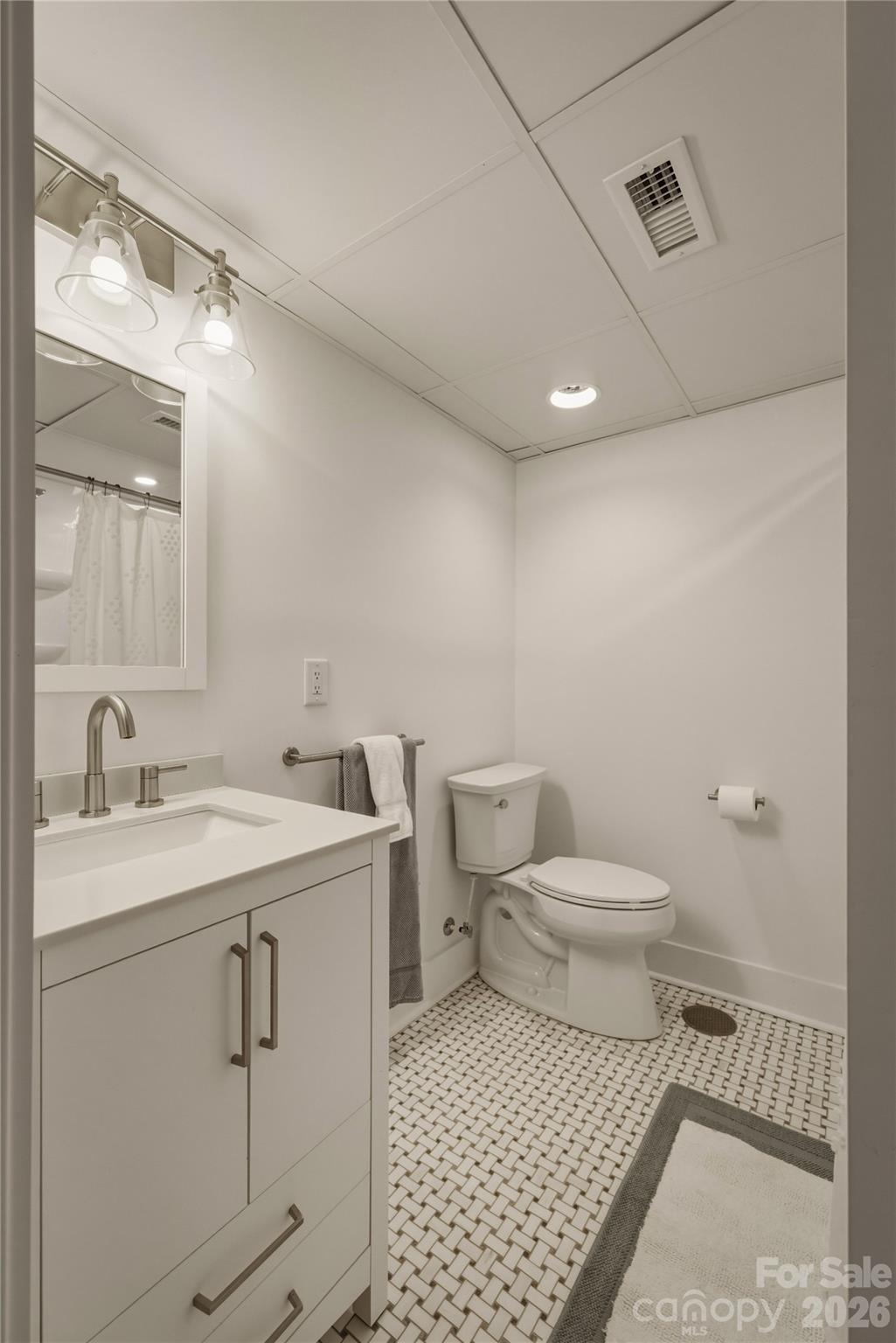319 W Union Street Property Photo 34