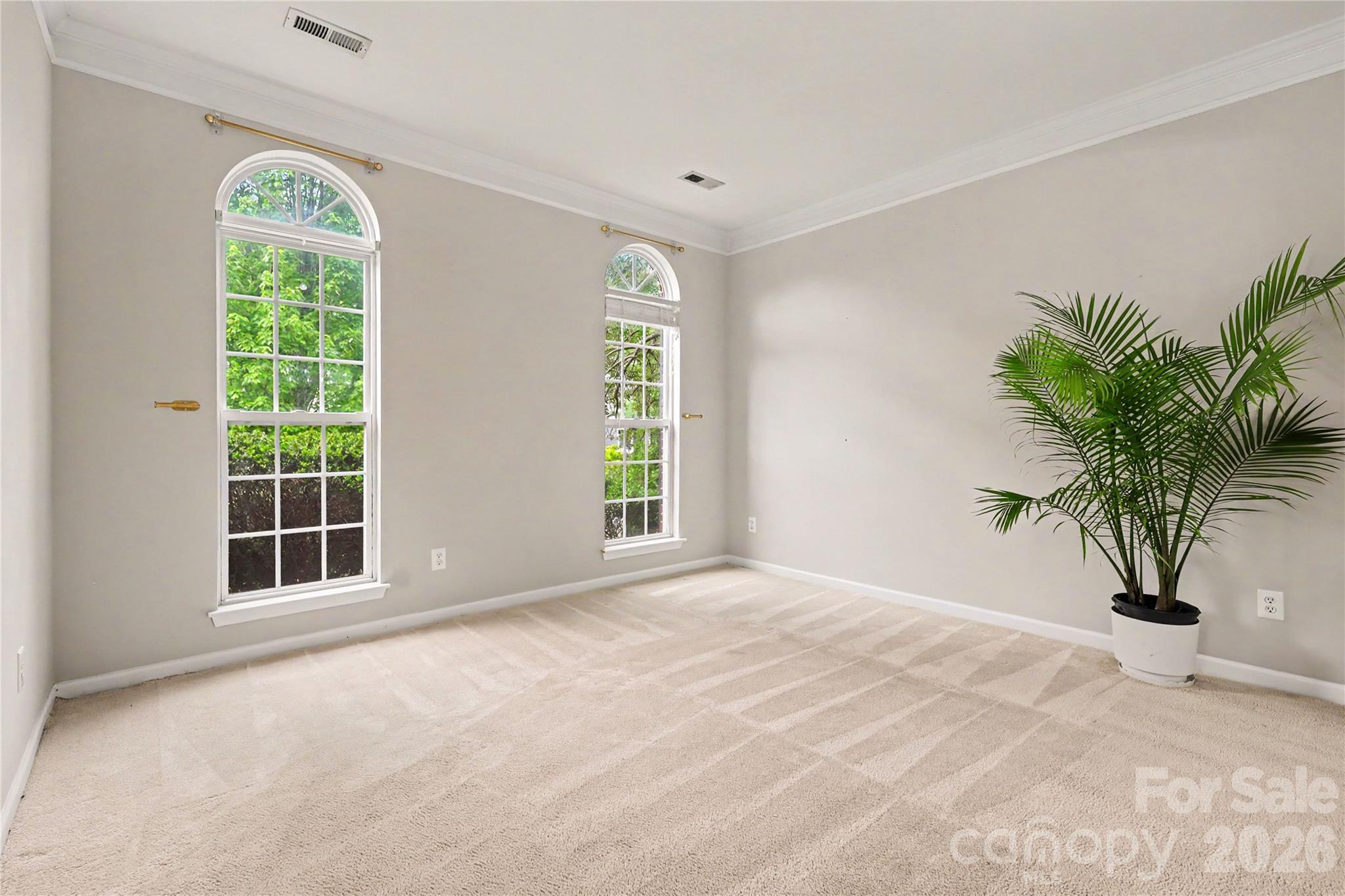 10312 Fairbourne Court Property Photo 12