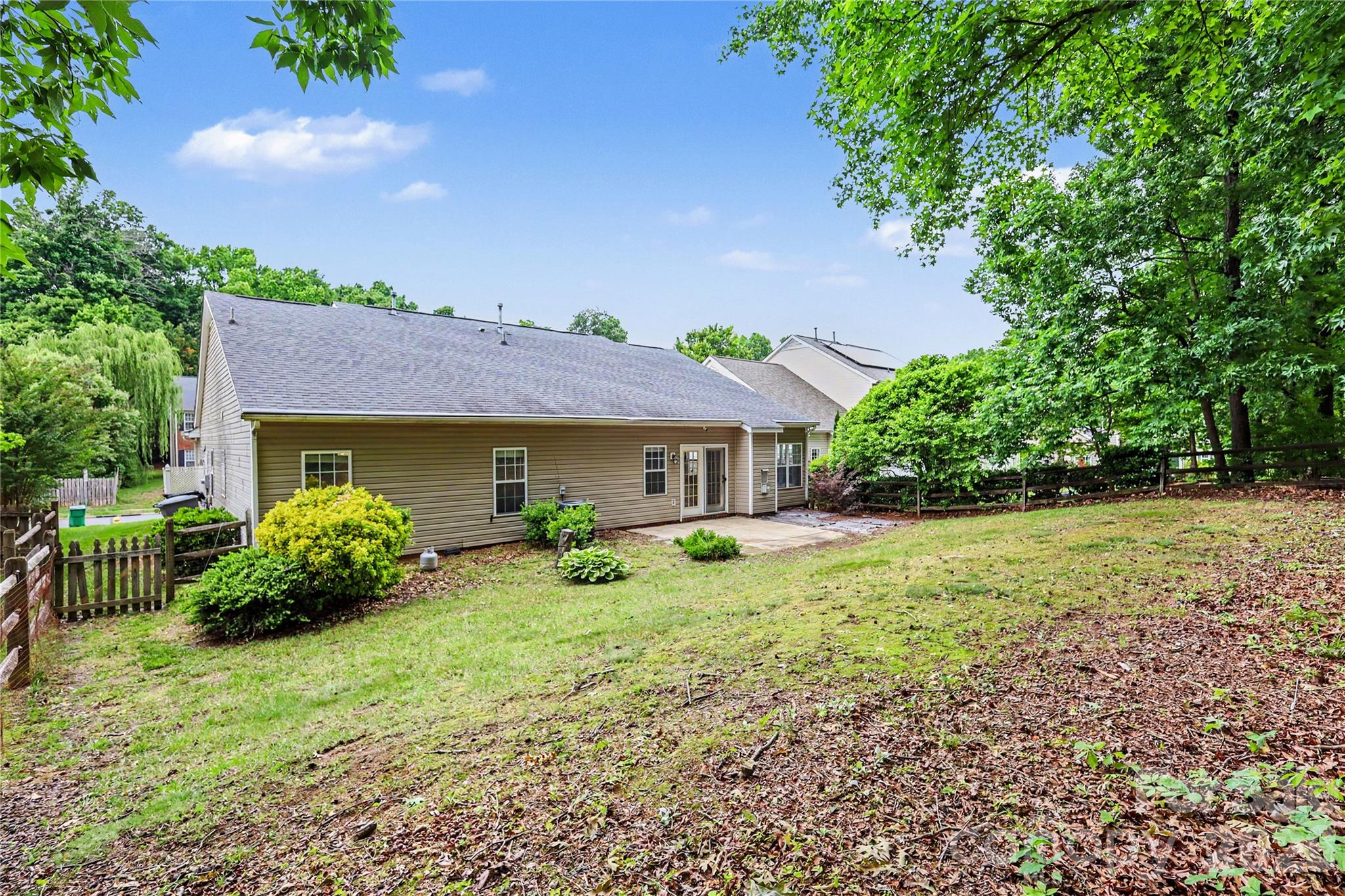 10312 Fairbourne Court Property Photo 24