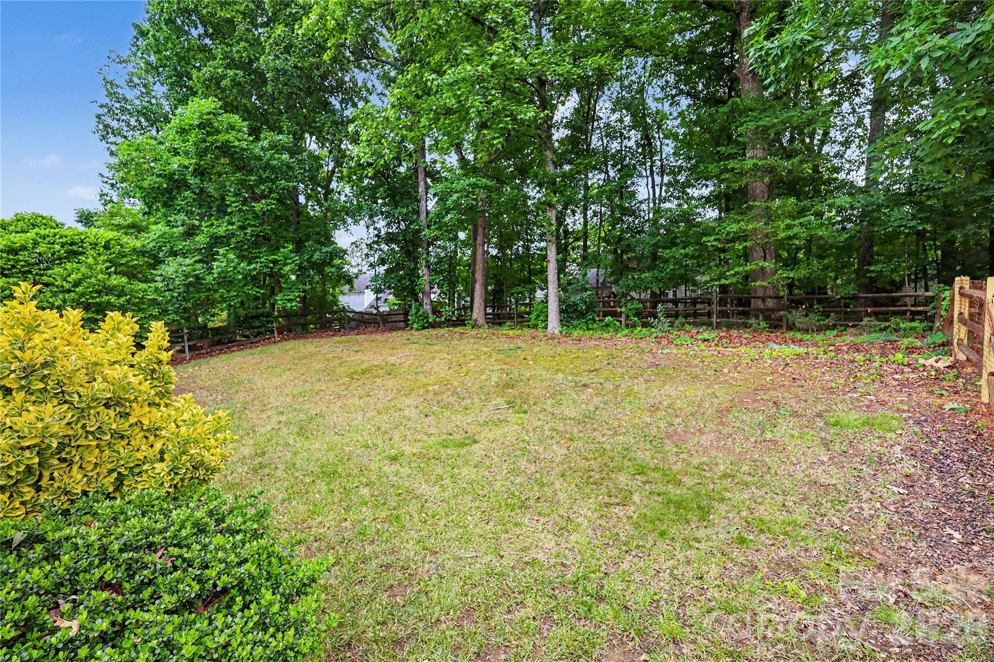 10312 Fairbourne Court Property Photo 26