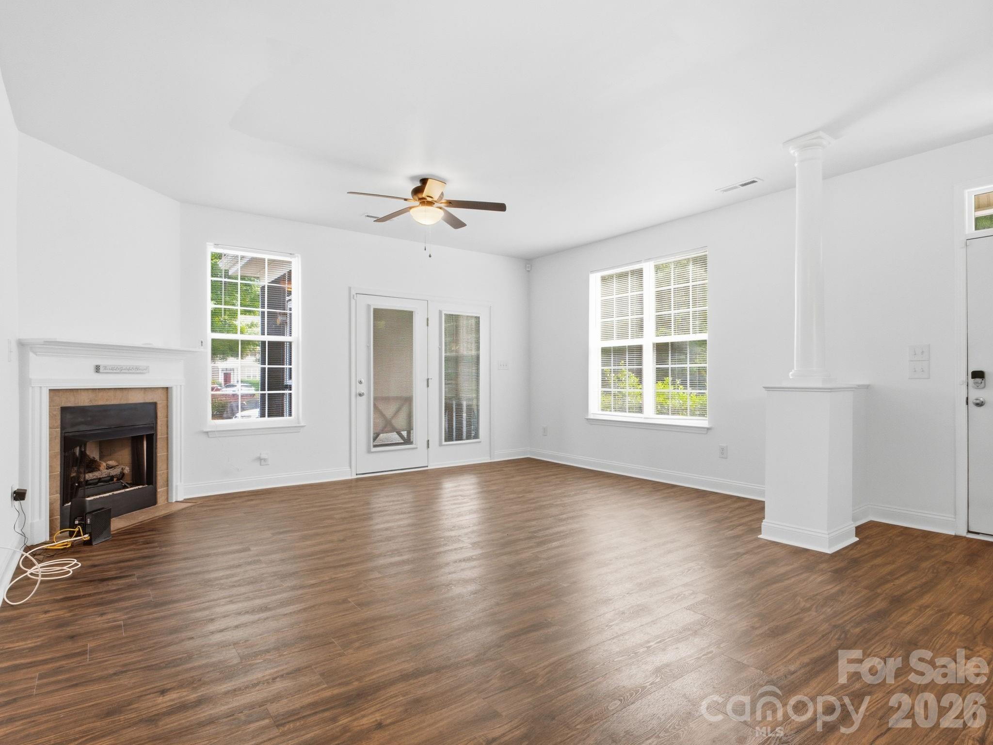 921 Ashworth Drive Property Photo 11