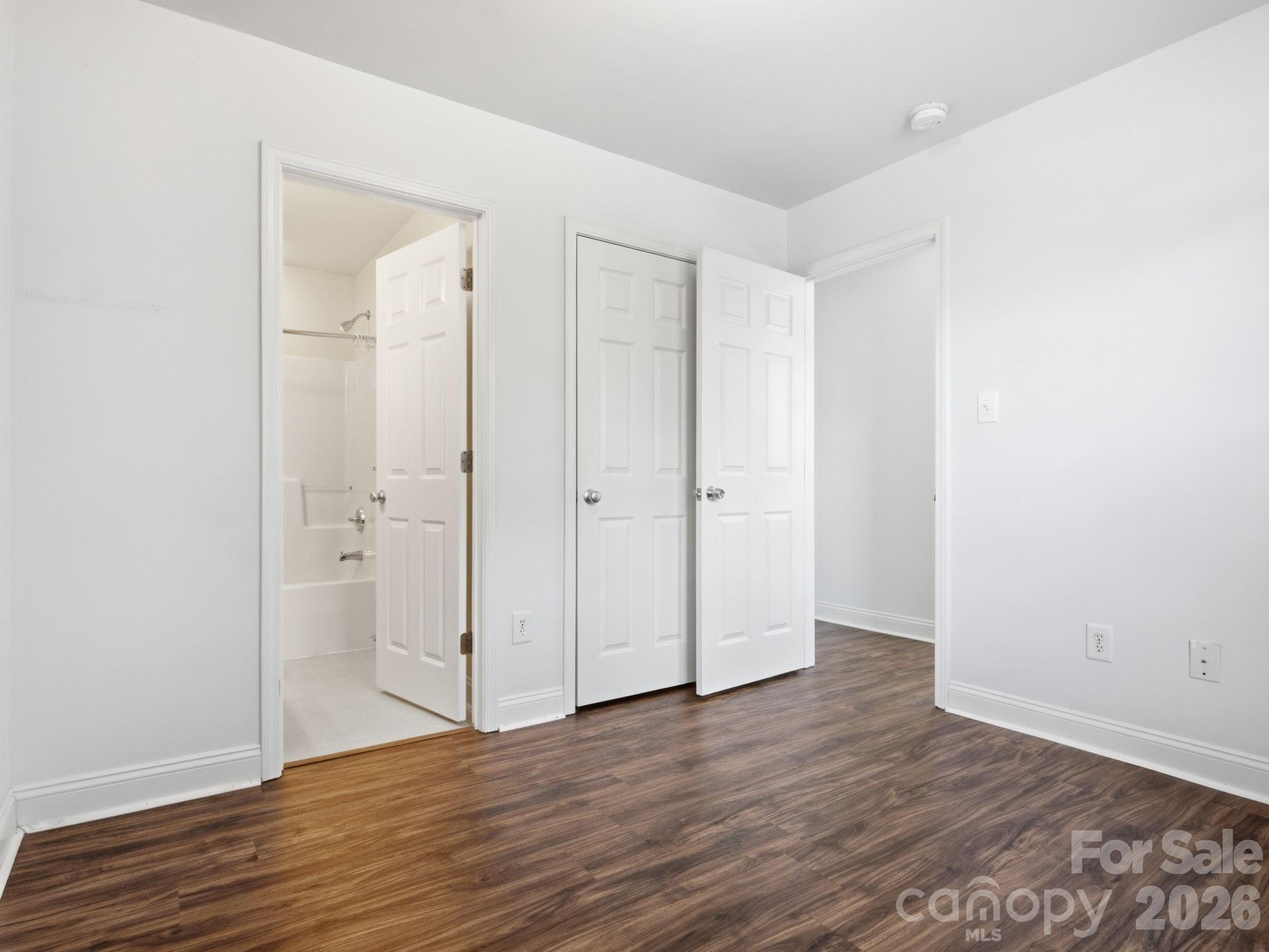 921 Ashworth Drive Property Photo 14