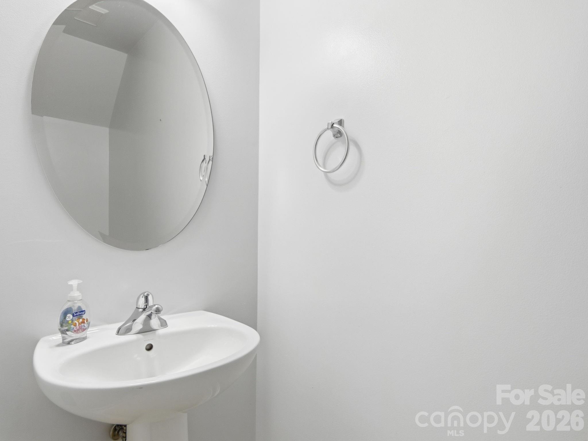 921 Ashworth Drive Property Photo 18