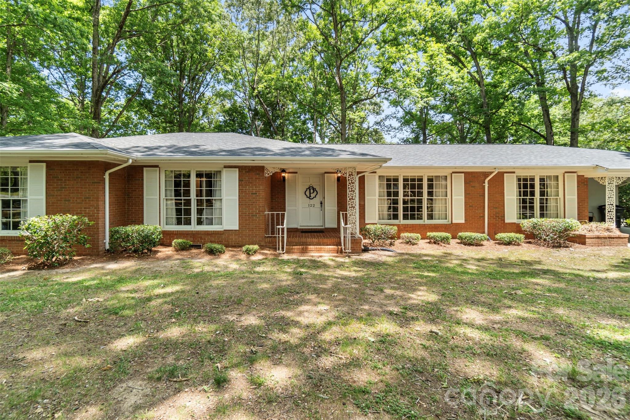 122 Forest Hills Drive 25 Property Photo 1