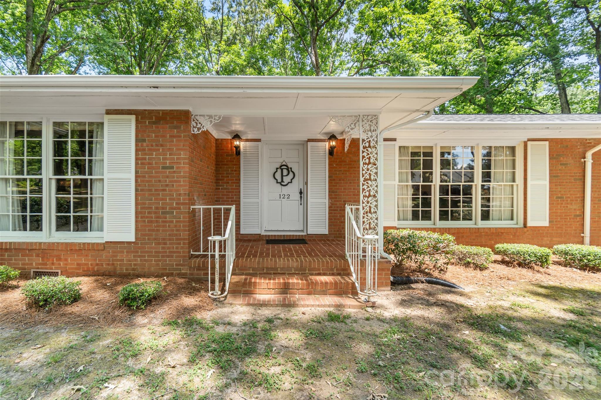 122 Forest Hills Drive 25 Property Photo 2