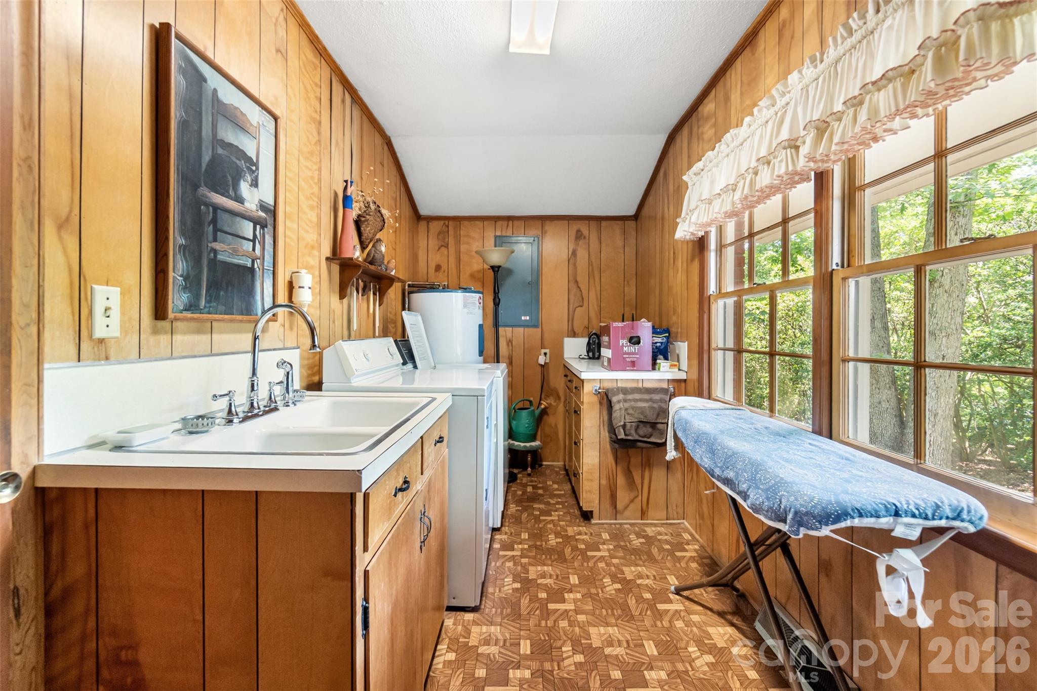 122 Forest Hills Drive 25 Property Photo 8