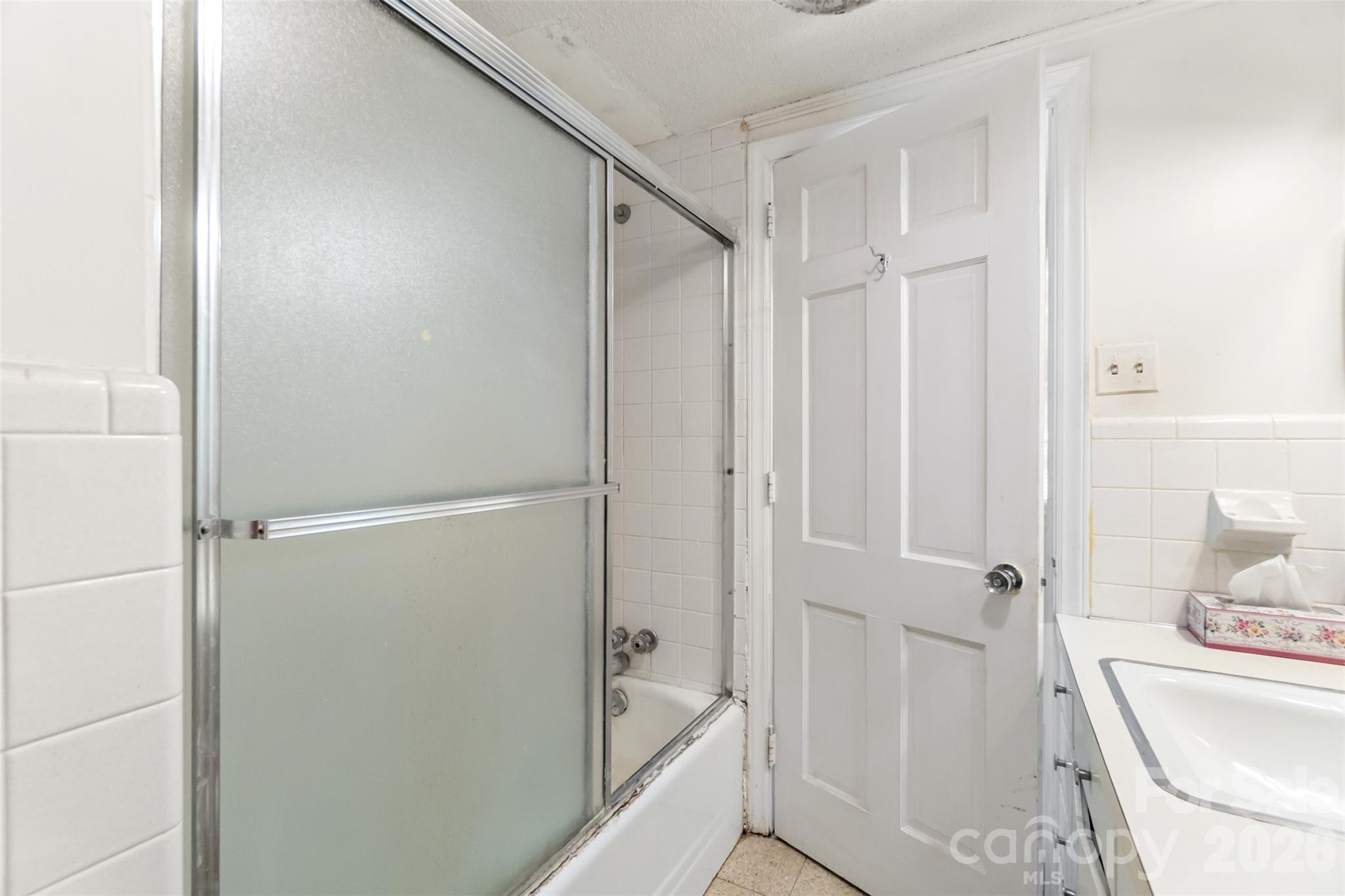 122 Forest Hills Drive 25 Property Photo 22