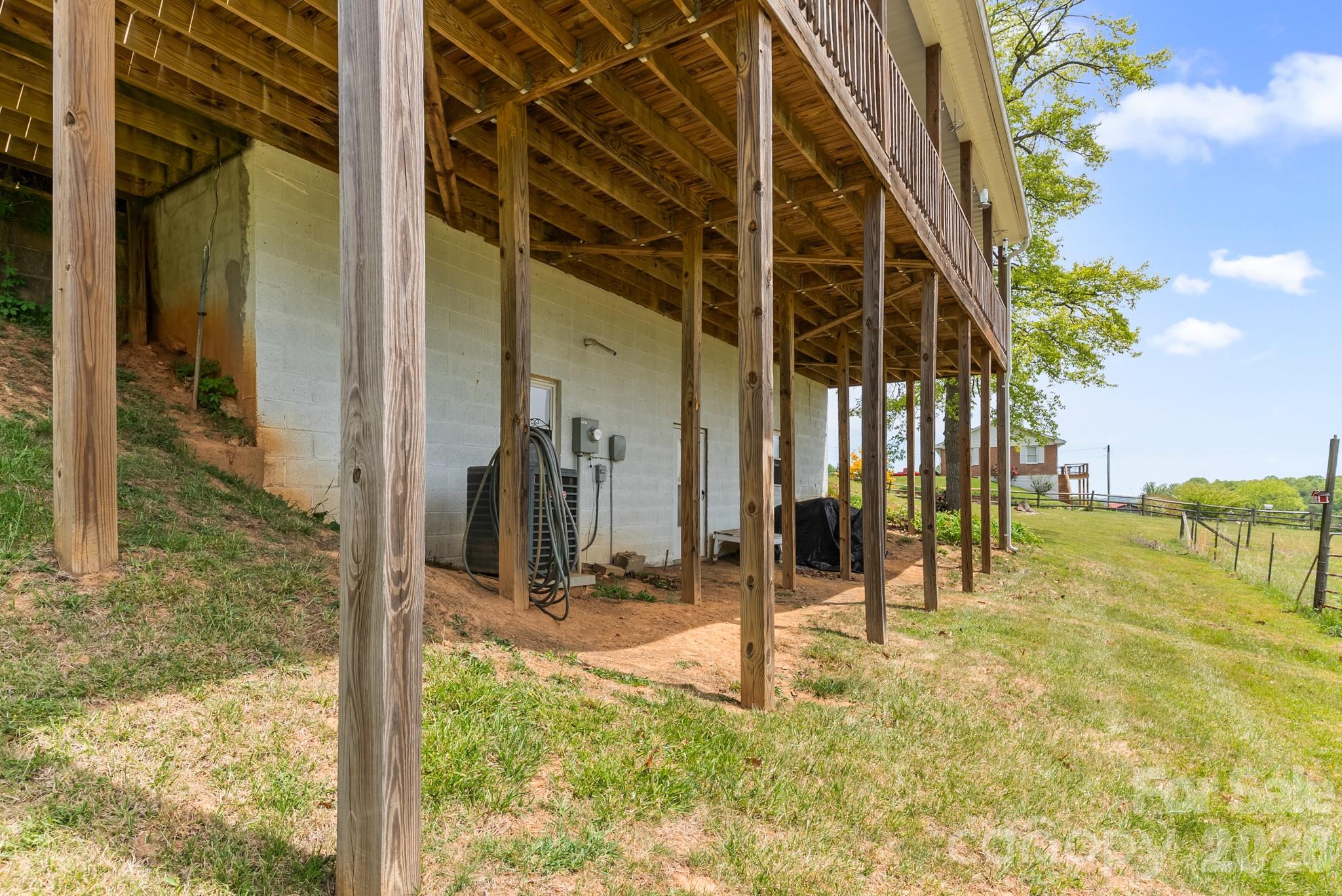 4532 Nc Hwy 18 None Property Photo 40