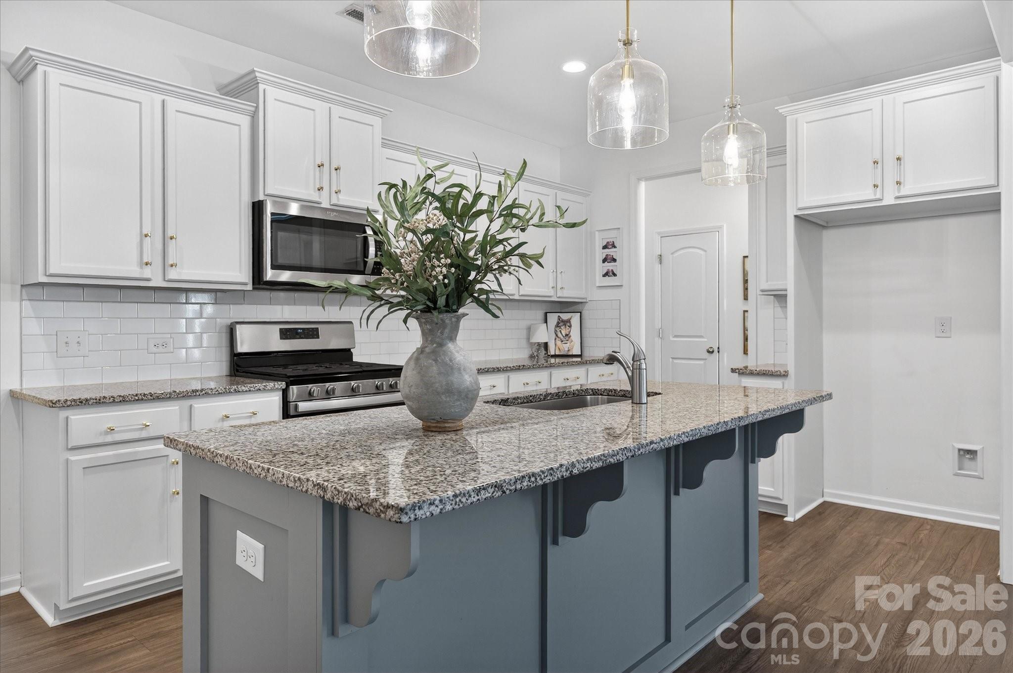 6531 Kinder Lane Property Photo 3