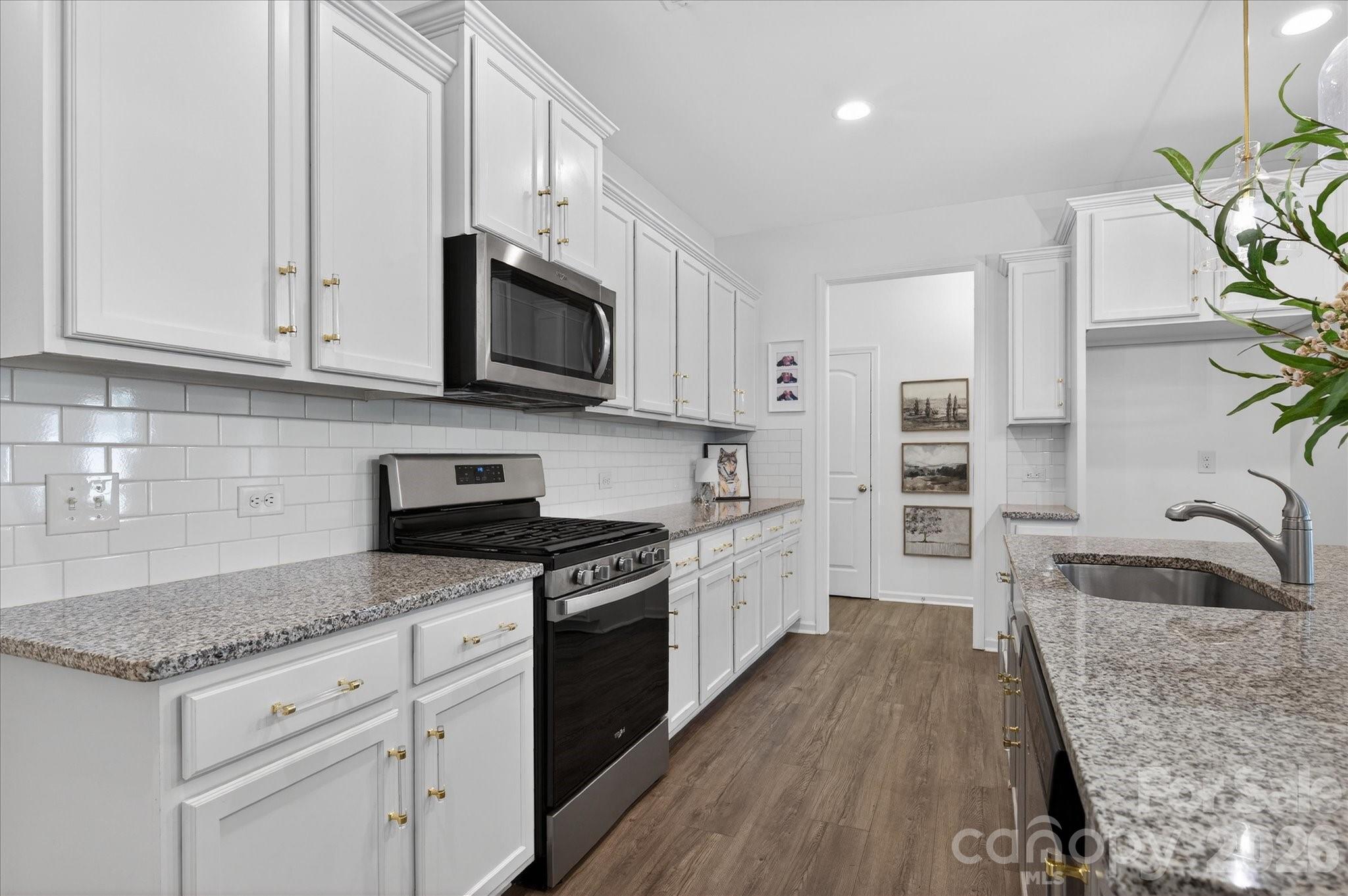 6531 Kinder Lane Property Photo 9