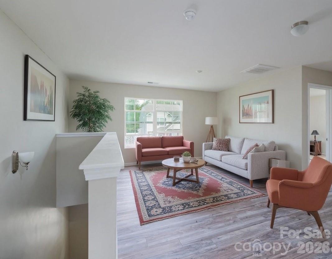 850 Windblown Place Property Photo 7