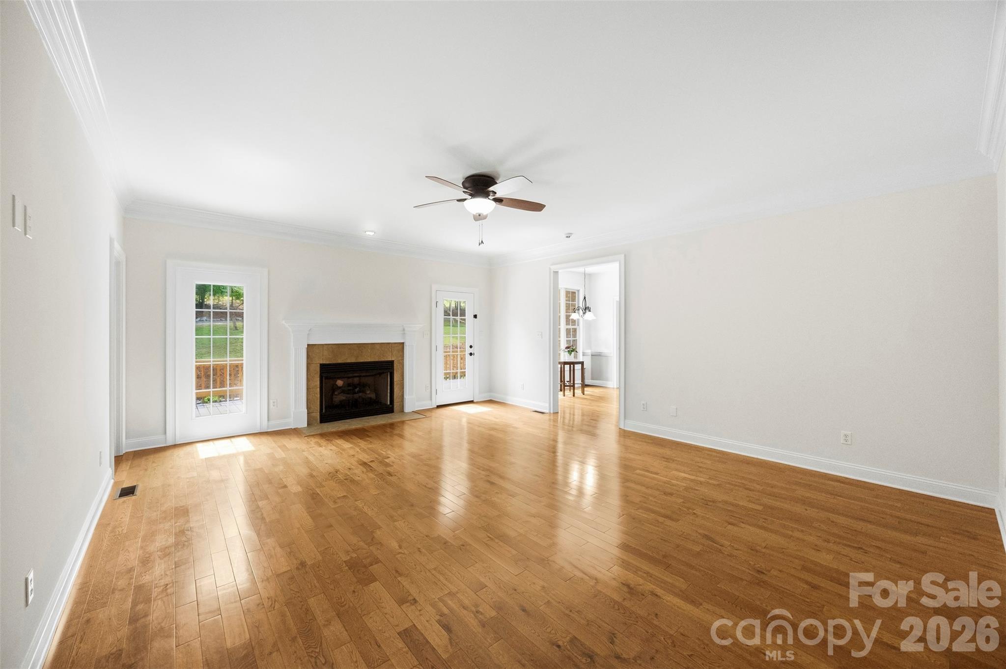 770 Cooks Cove Ridge Property Photo 10