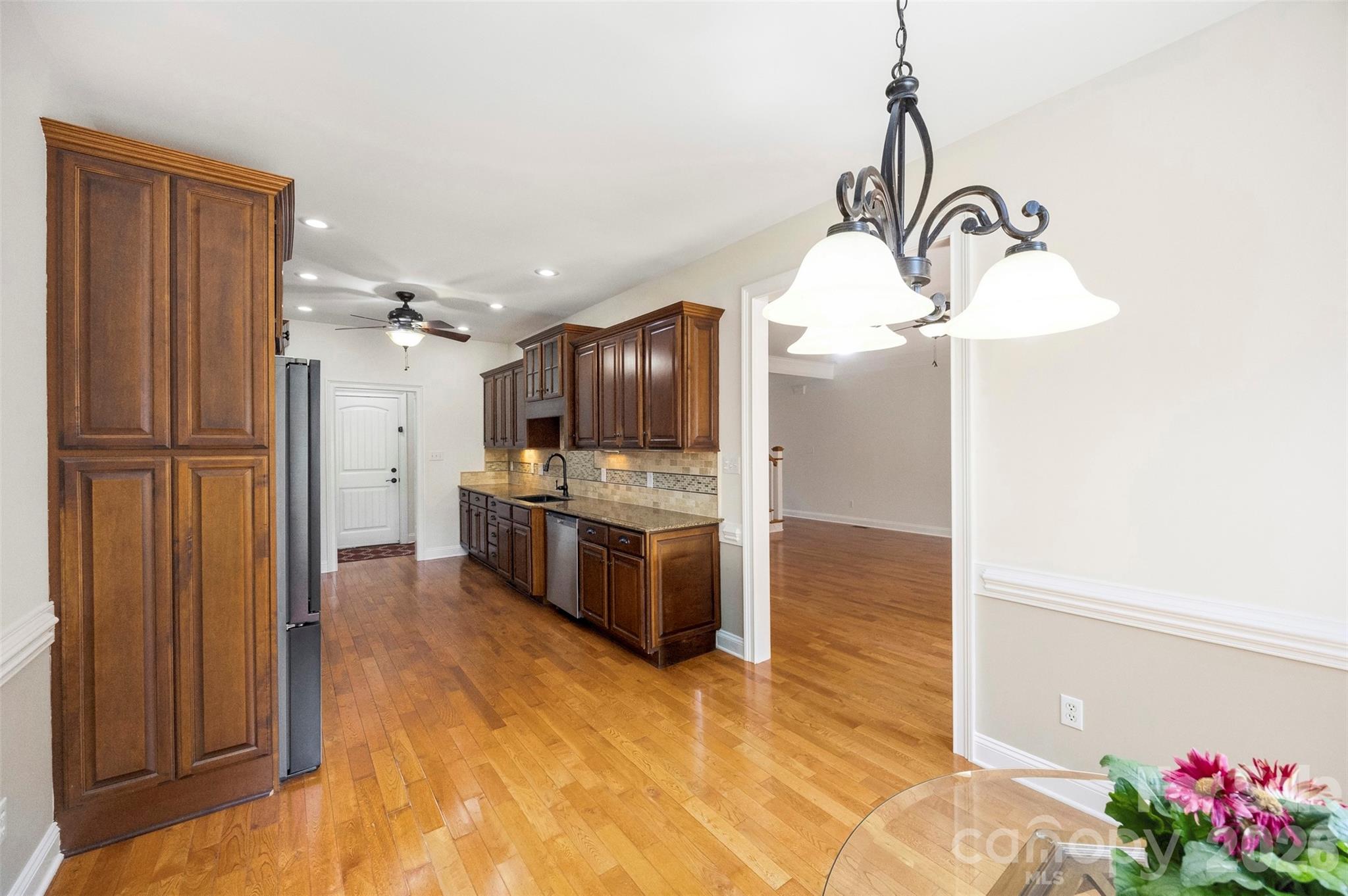 770 Cooks Cove Ridge Property Photo 13