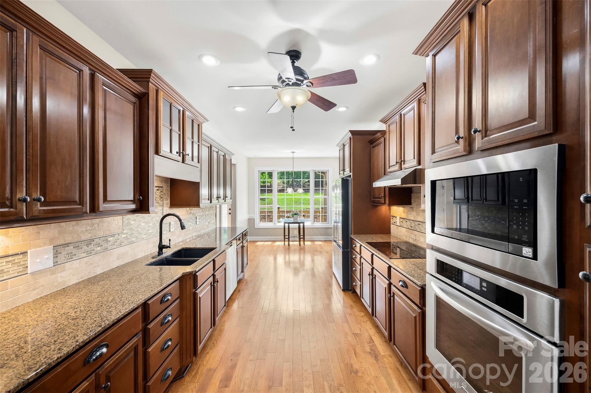770 Cooks Cove Ridge Property Photo 16