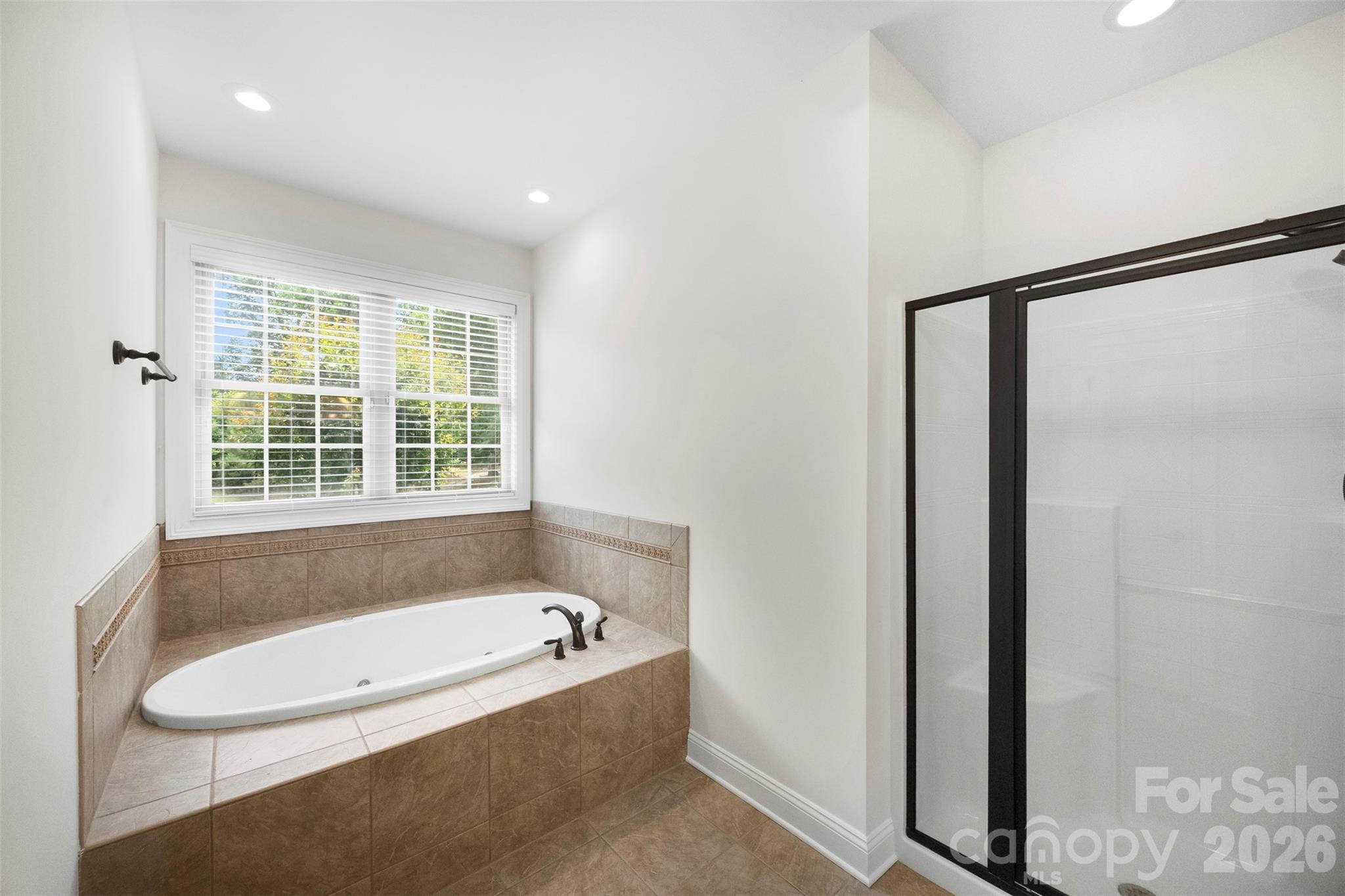 770 Cooks Cove Ridge Property Photo 25