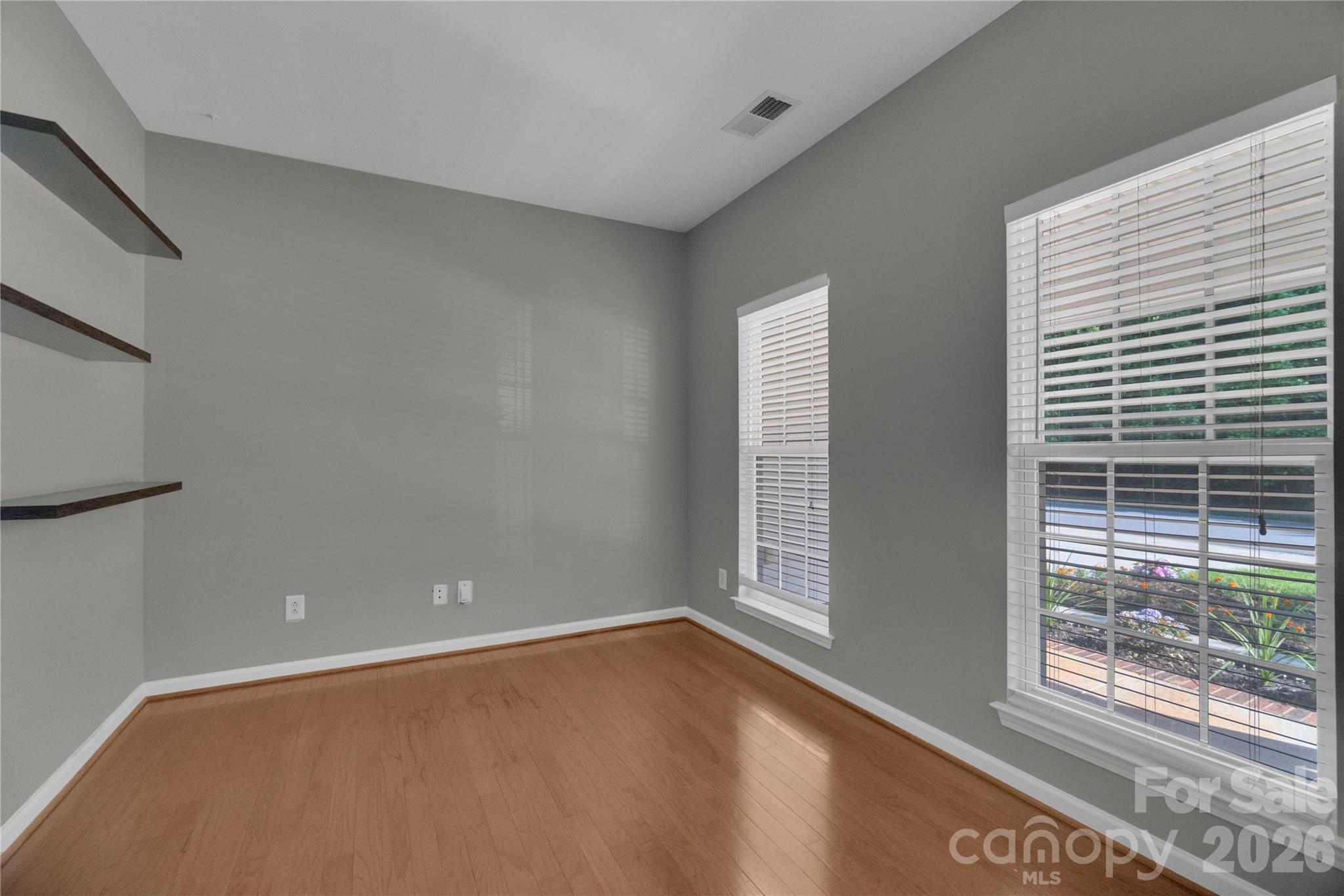 1007 Butterburr Drive Property Photo 25