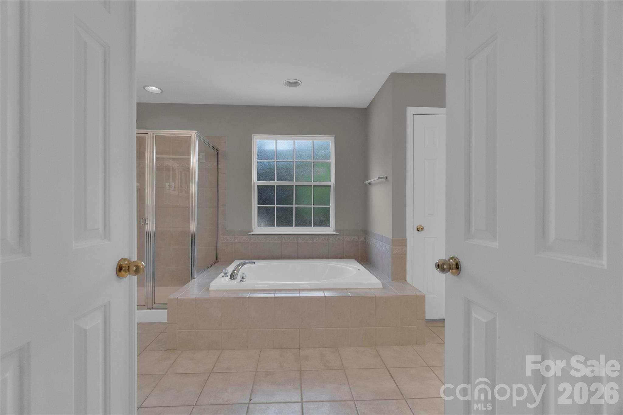 1007 Butterburr Drive Property Photo 29