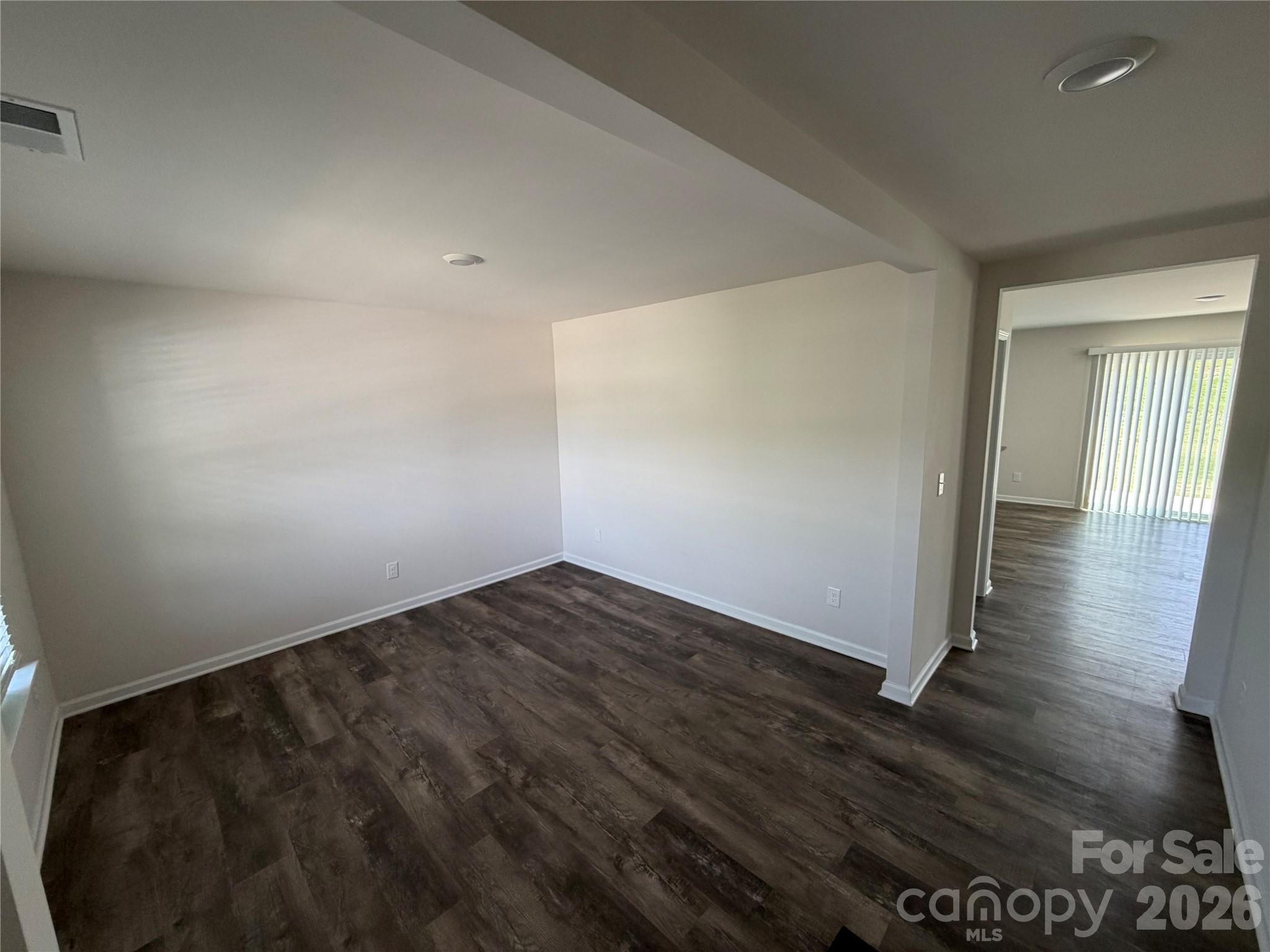7868 Whispering Stream Drive Property Photo 5