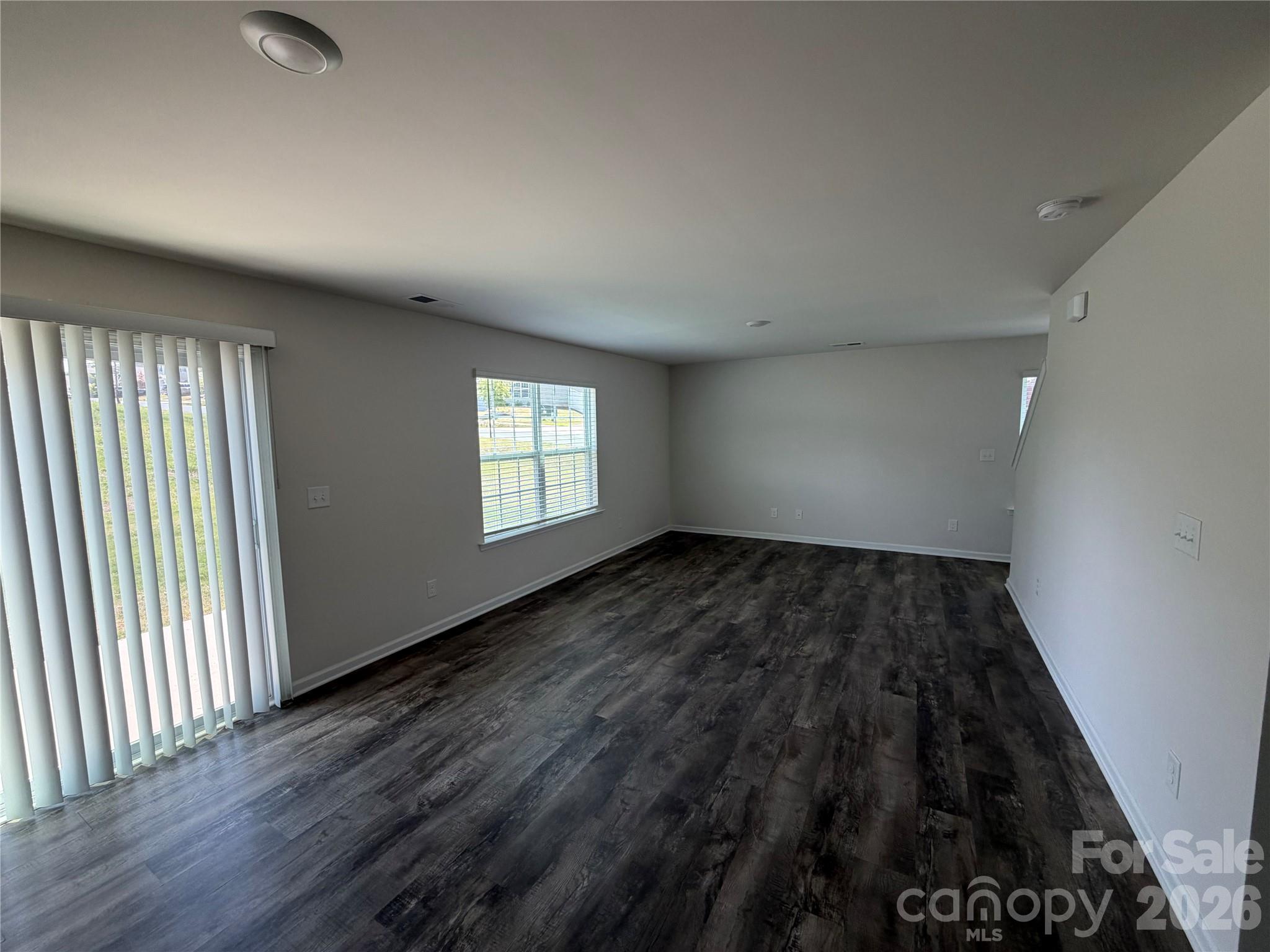 7868 Whispering Stream Drive Property Photo 9