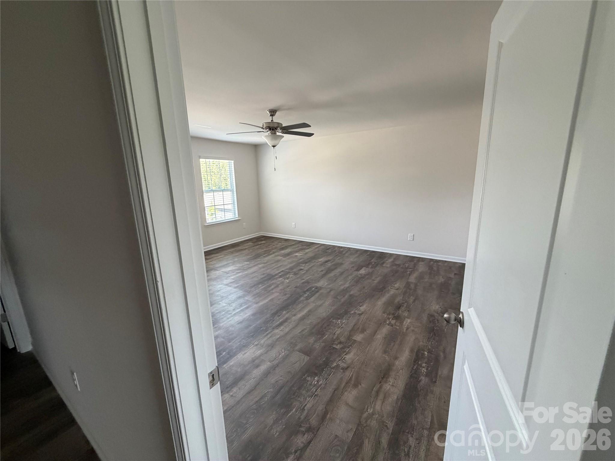 7868 Whispering Stream Drive Property Photo 19