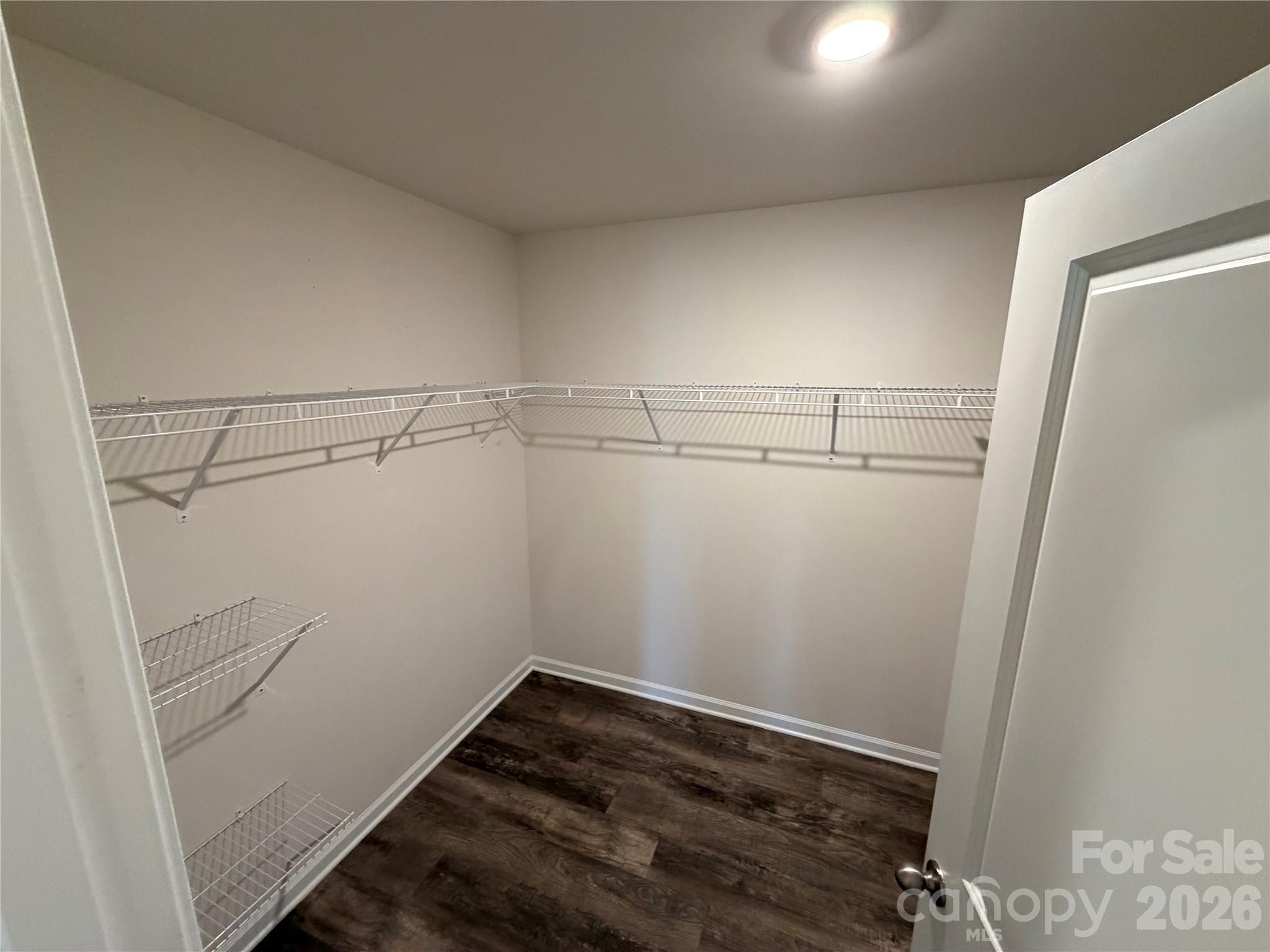 7868 Whispering Stream Drive Property Photo 24