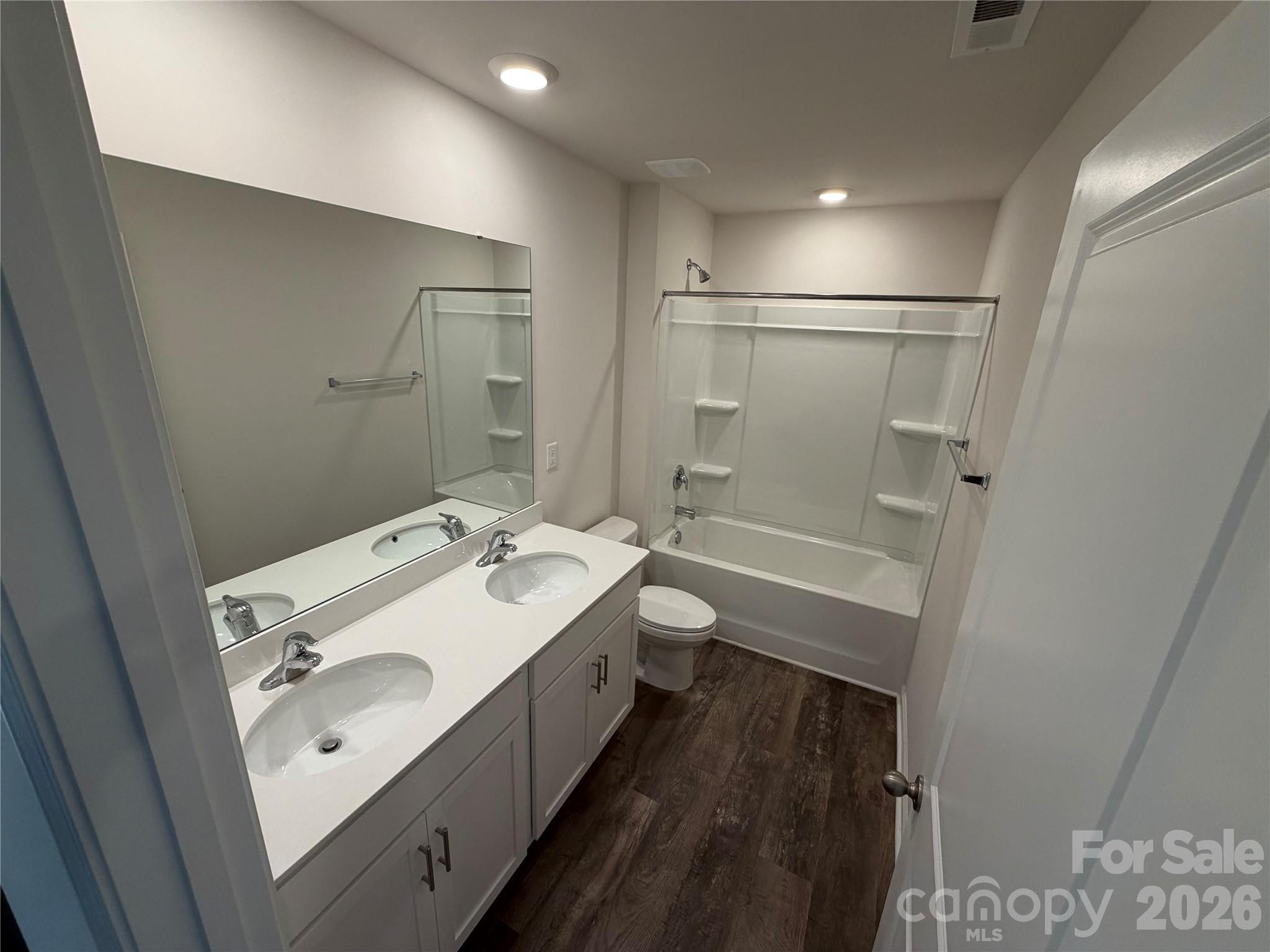 7868 Whispering Stream Drive Property Photo 30