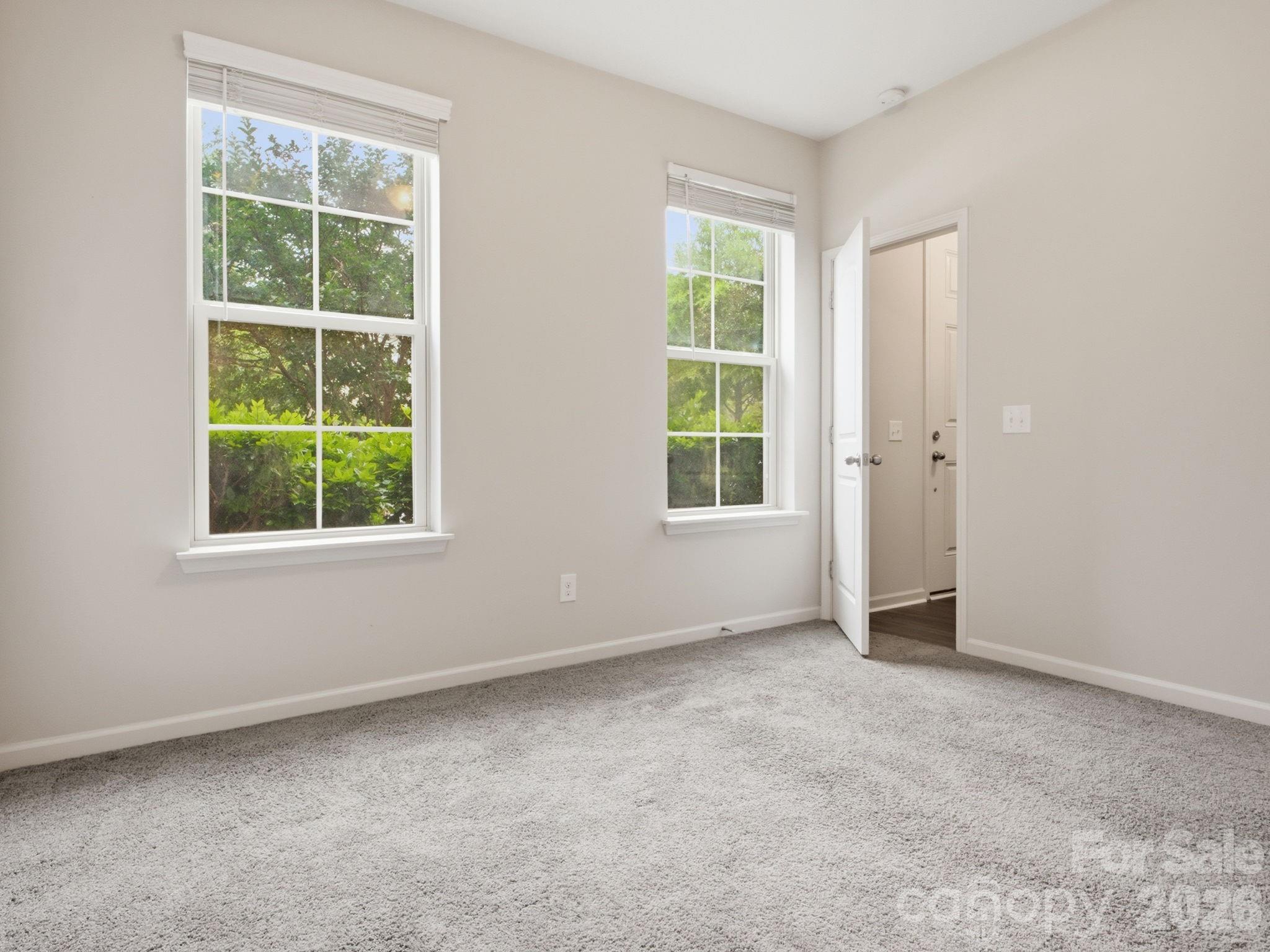 1038 Doveridge Street Property Photo 18
