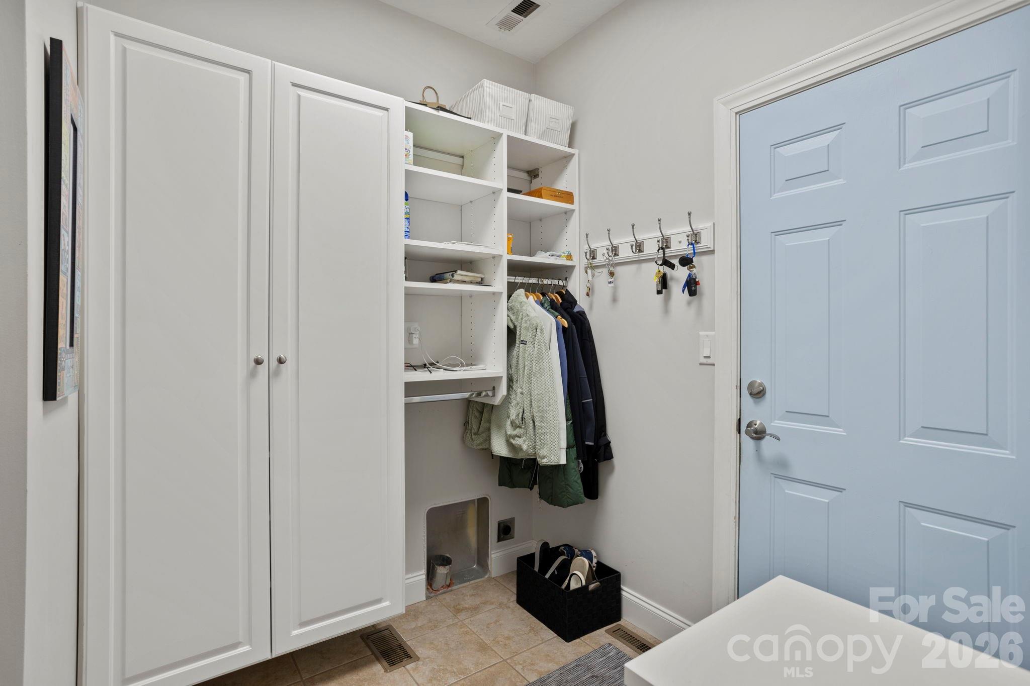 547 Pinnacle Peak Lane Property Photo 22