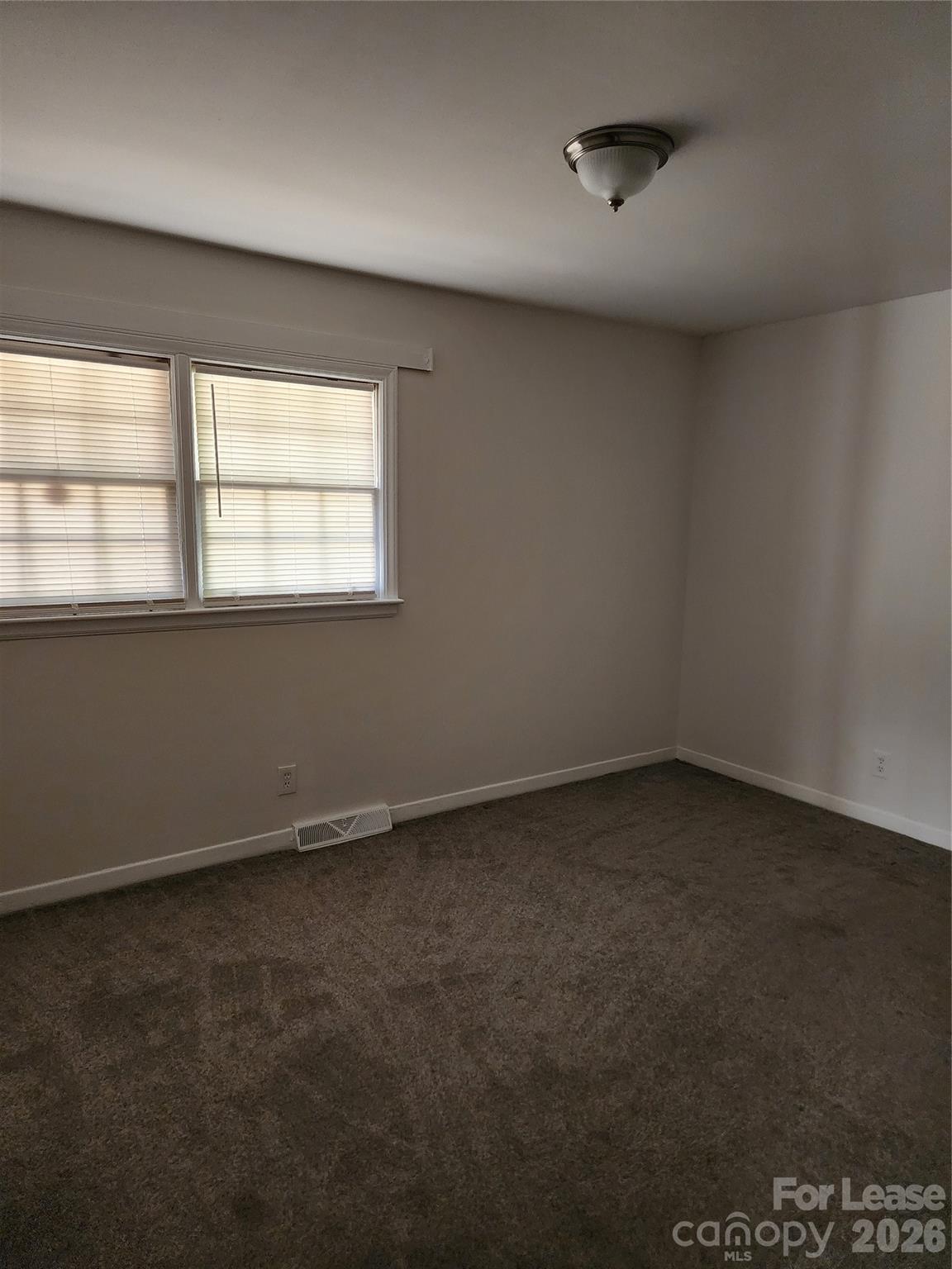 601 Camrose Drive Property Photo 8