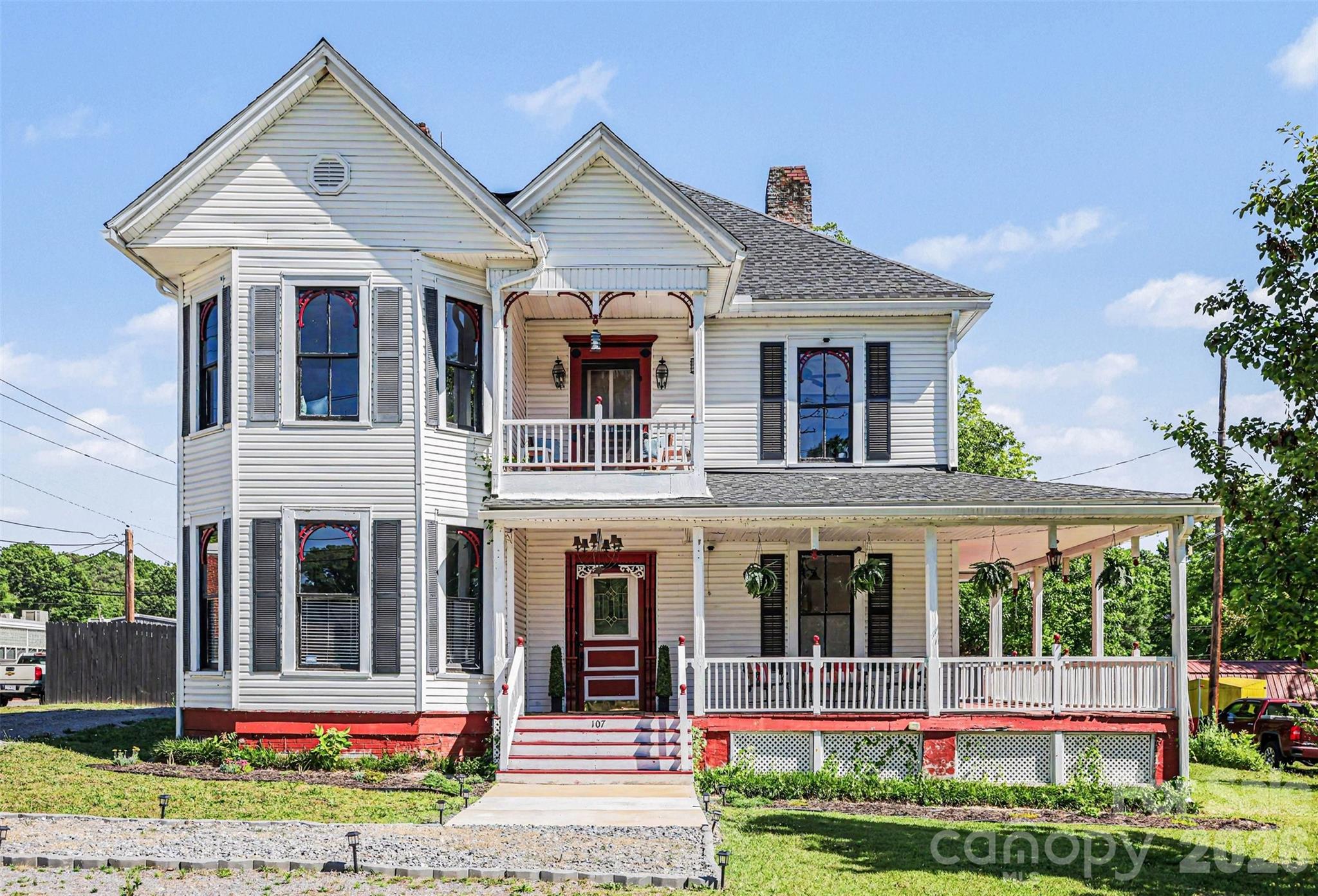 107 Hinton Street Property Photo 1