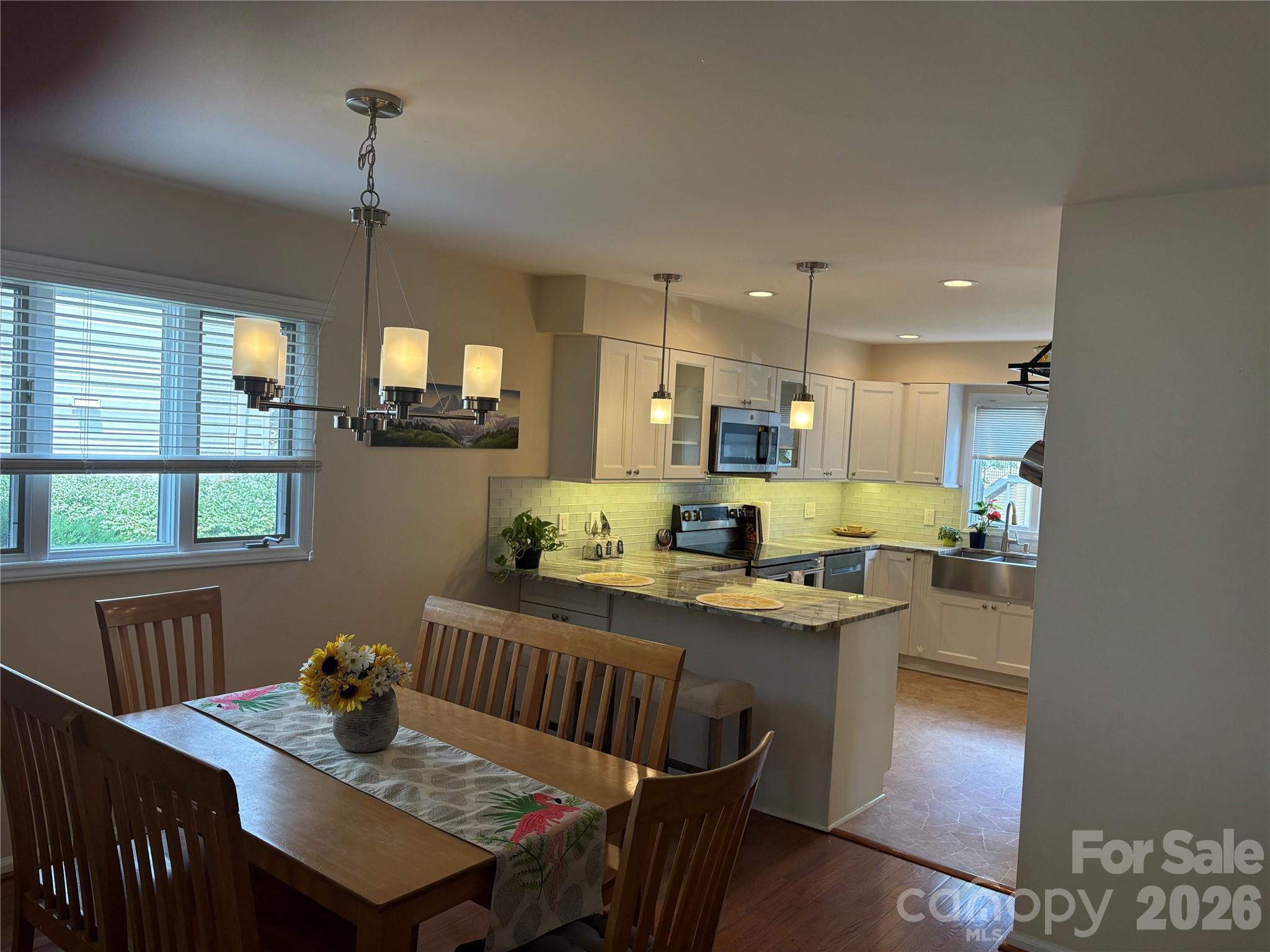610 Britton Creek Drive Property Photo 7