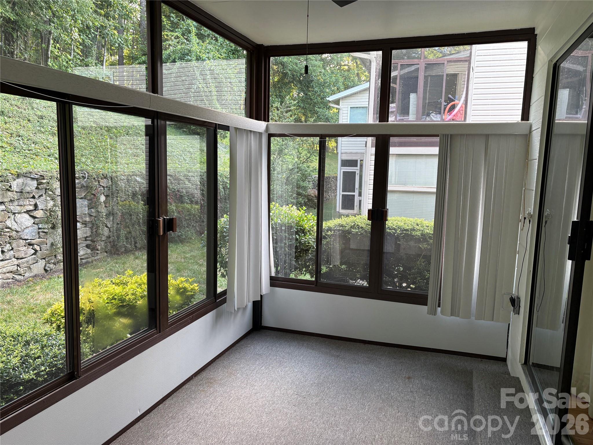 610 Britton Creek Drive Property Photo 17