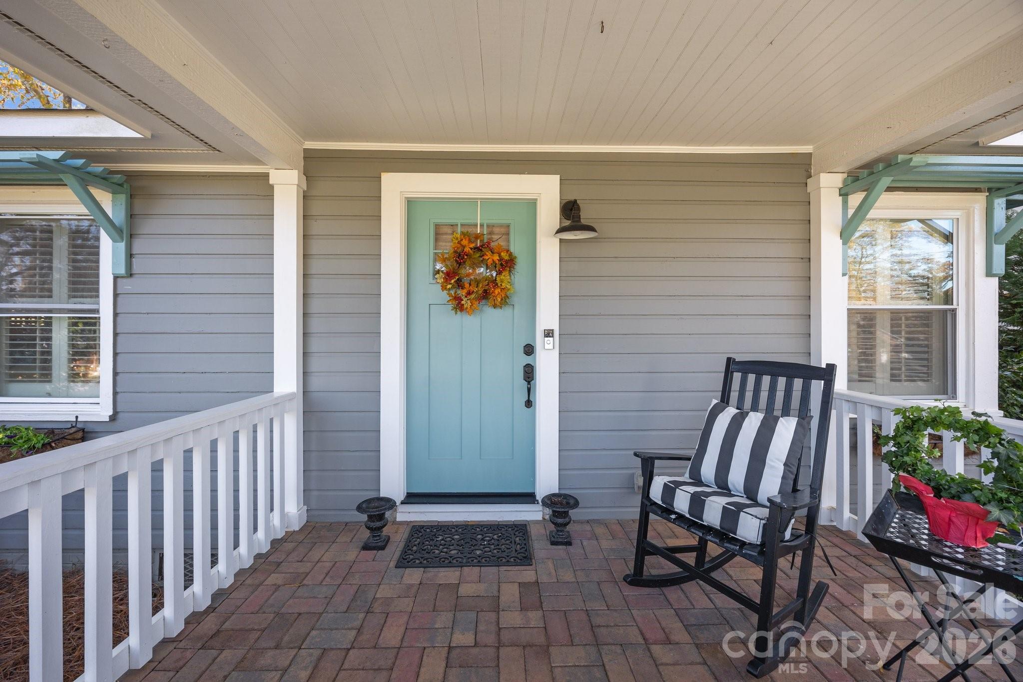 106 N Turner Avenue Property Photo 3