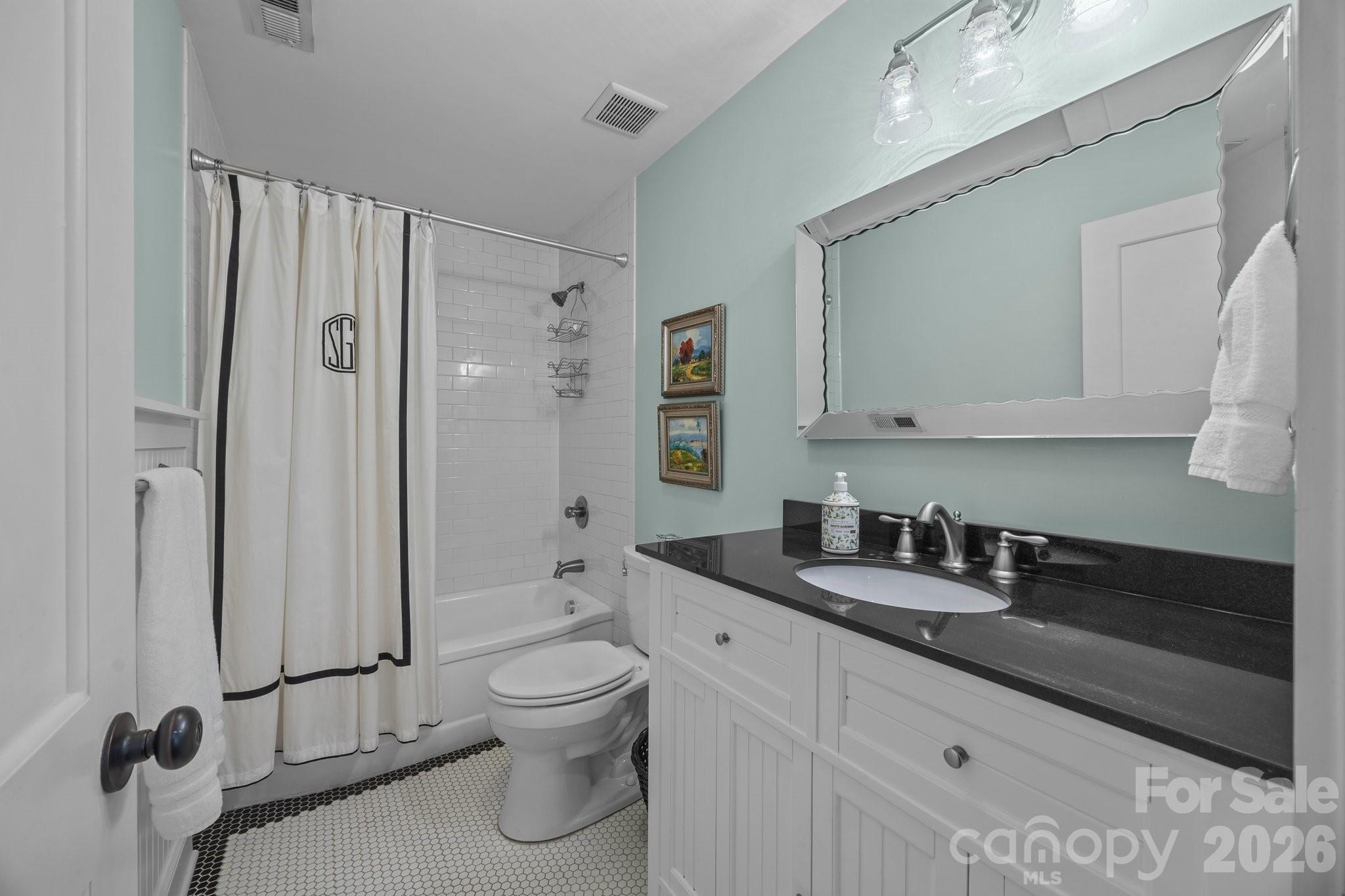 106 N Turner Avenue Property Photo 26