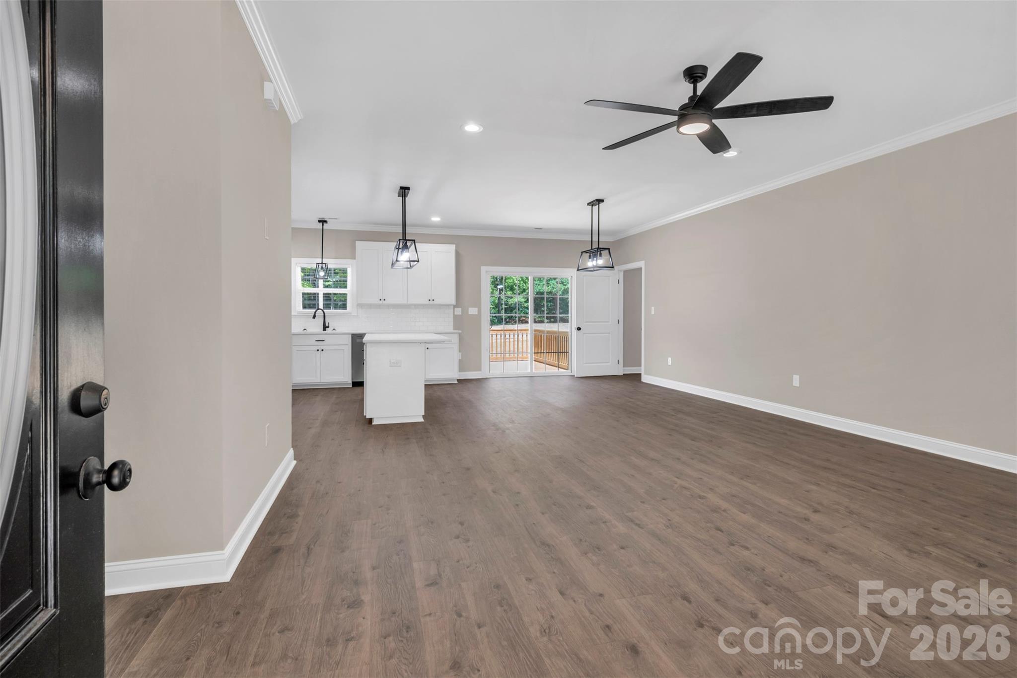 4611 Knox Bailey Lane Property Photo 8