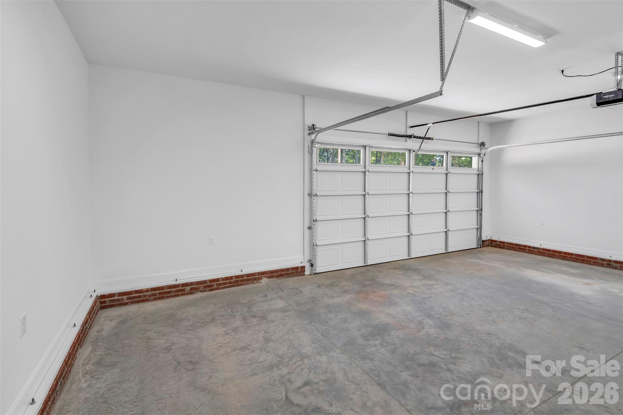4611 Knox Bailey Lane Property Photo 27