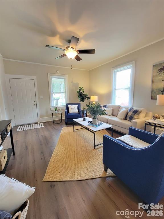 518 Milton L Taylor Street Property Photo 6