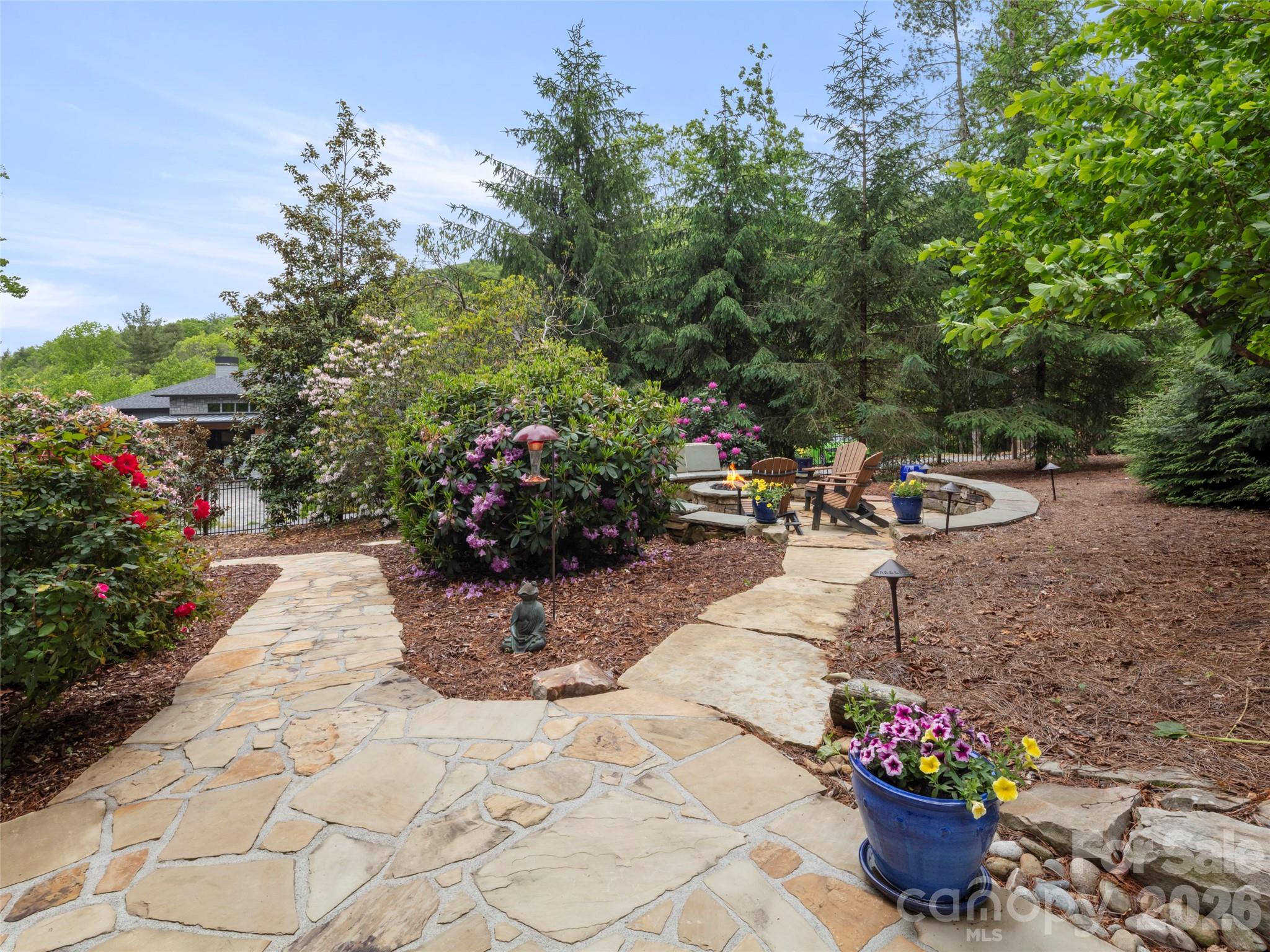86 Powder Creek Trail Property Photo 36