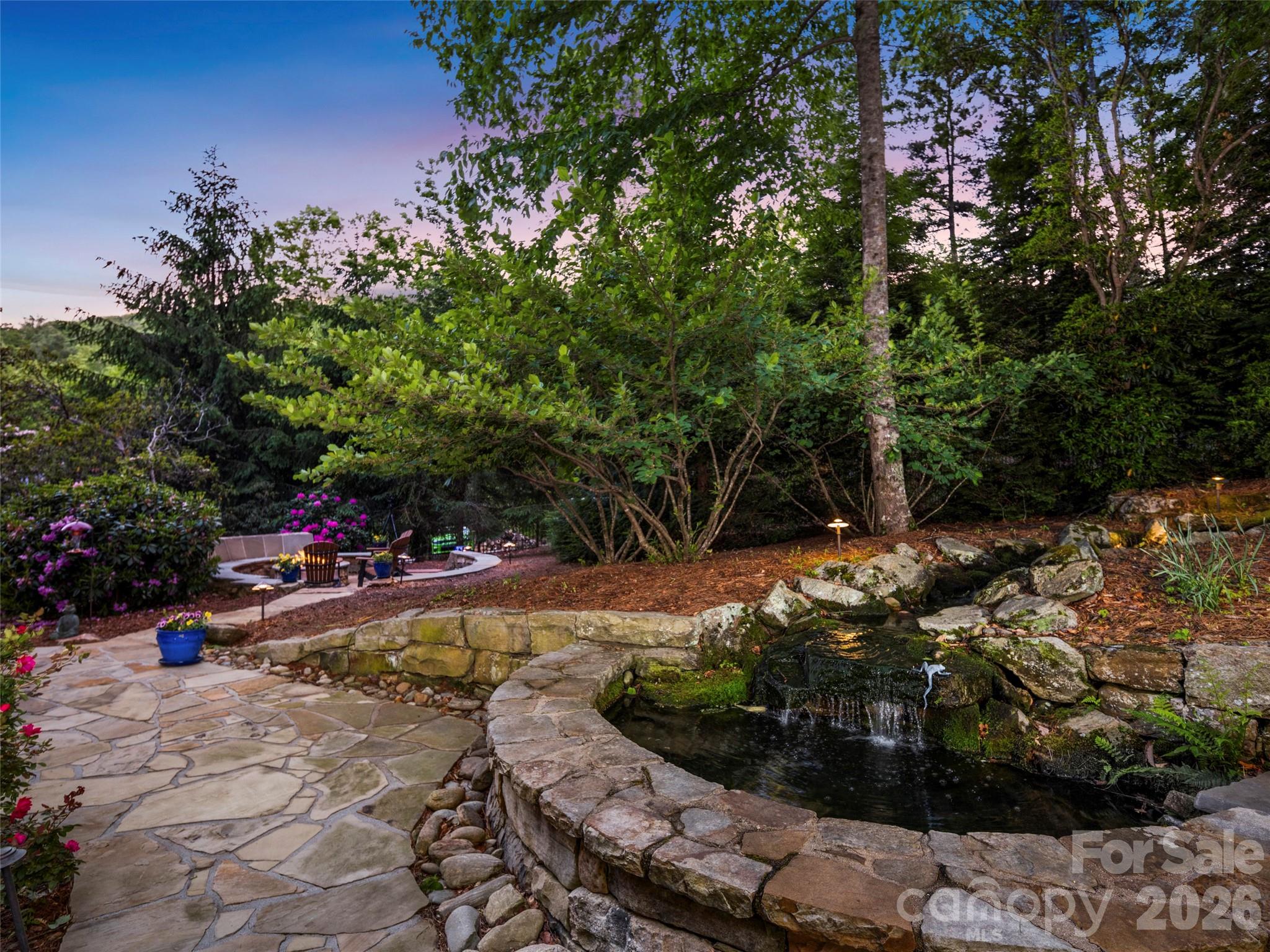 86 Powder Creek Trail Property Photo 41