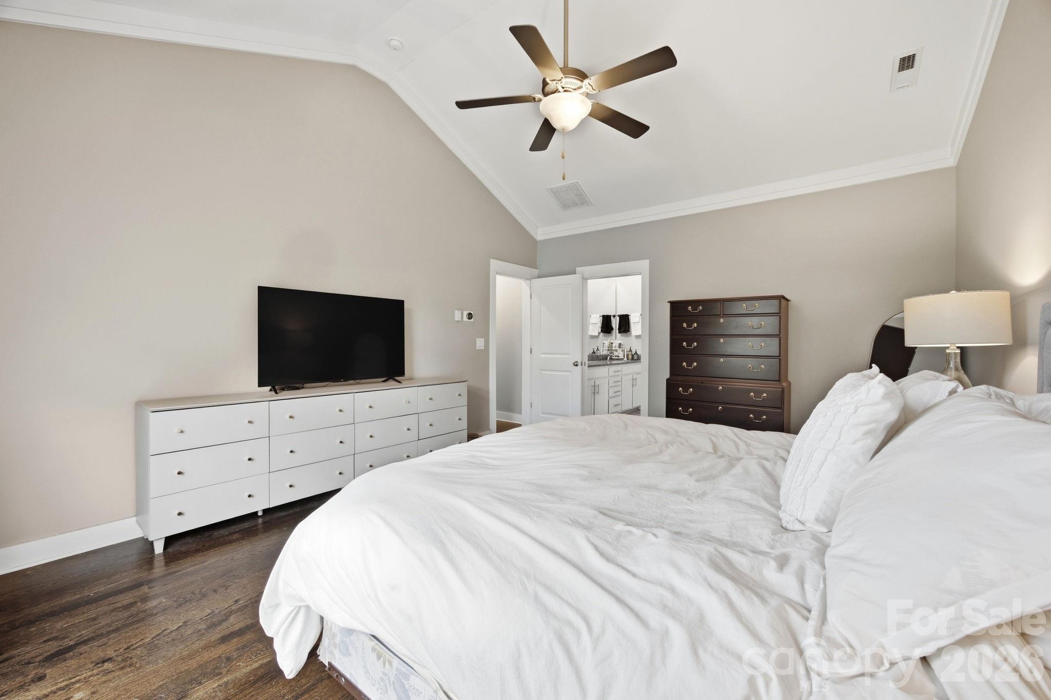 863 Academy Street Property Photo 16
