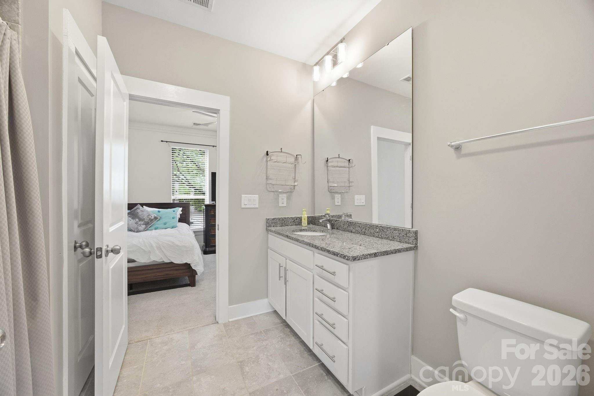 863 Academy Street Property Photo 29