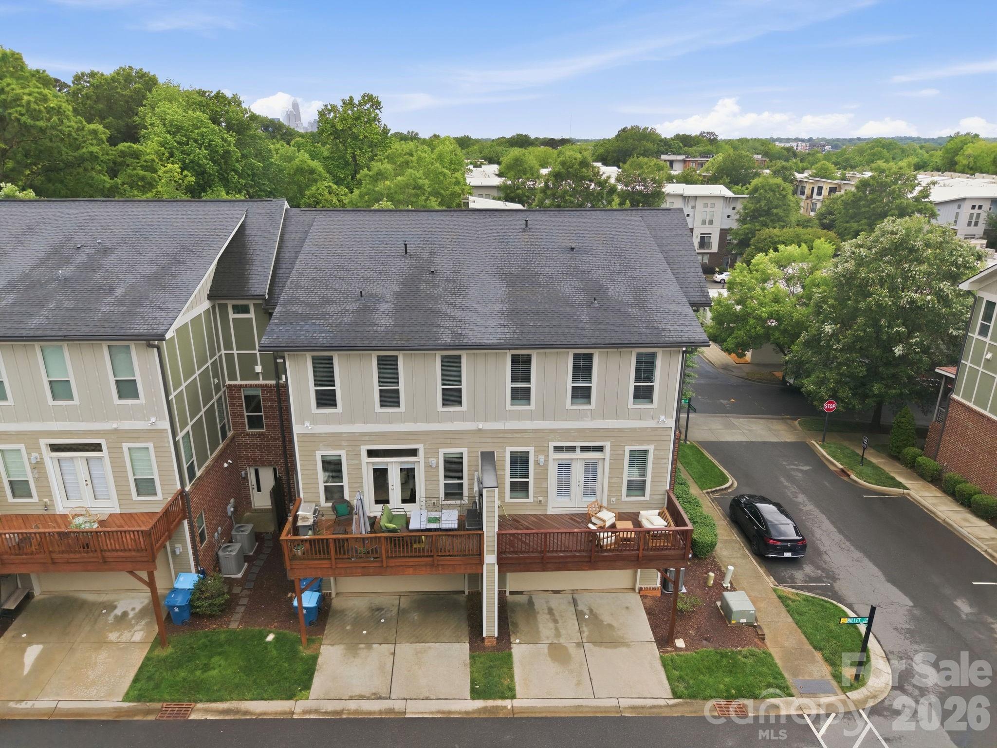 863 Academy Street Property Photo 34