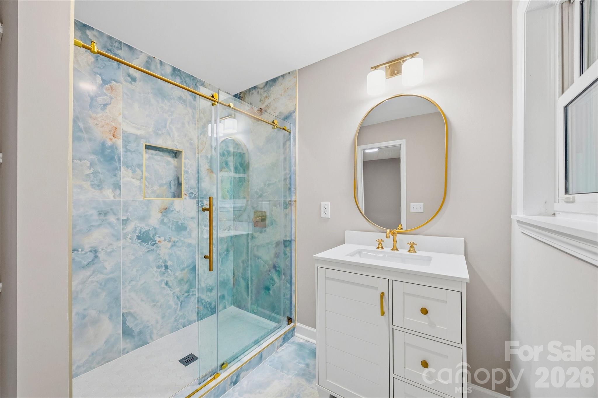 434 Sunnyside Drive Property Photo 17